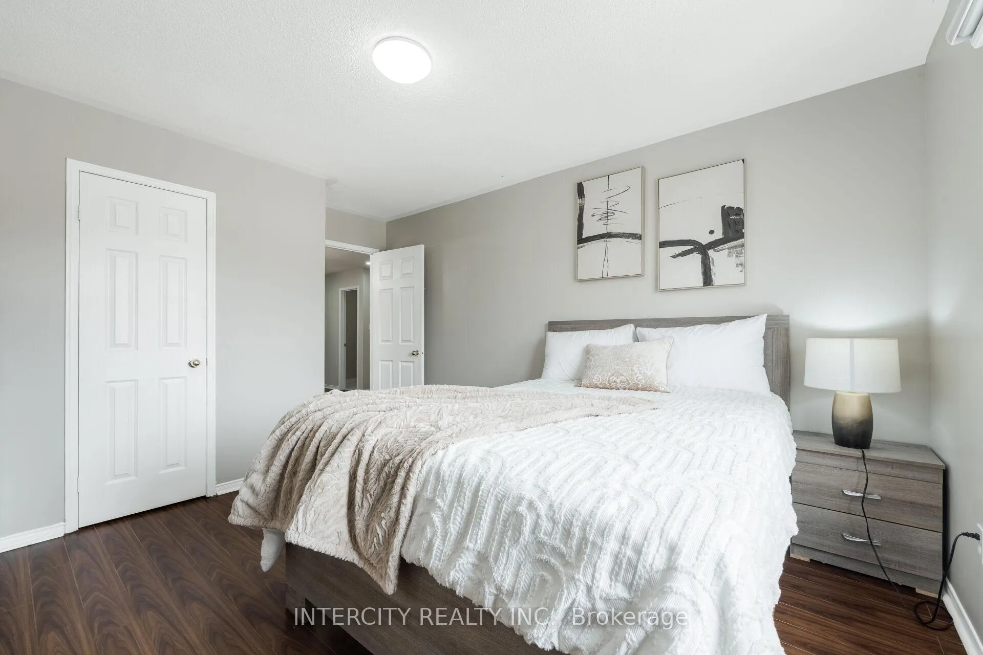 Photo 35 of 10 Capistro Street, Brampton, Fletcher's Meadow — HOMEH