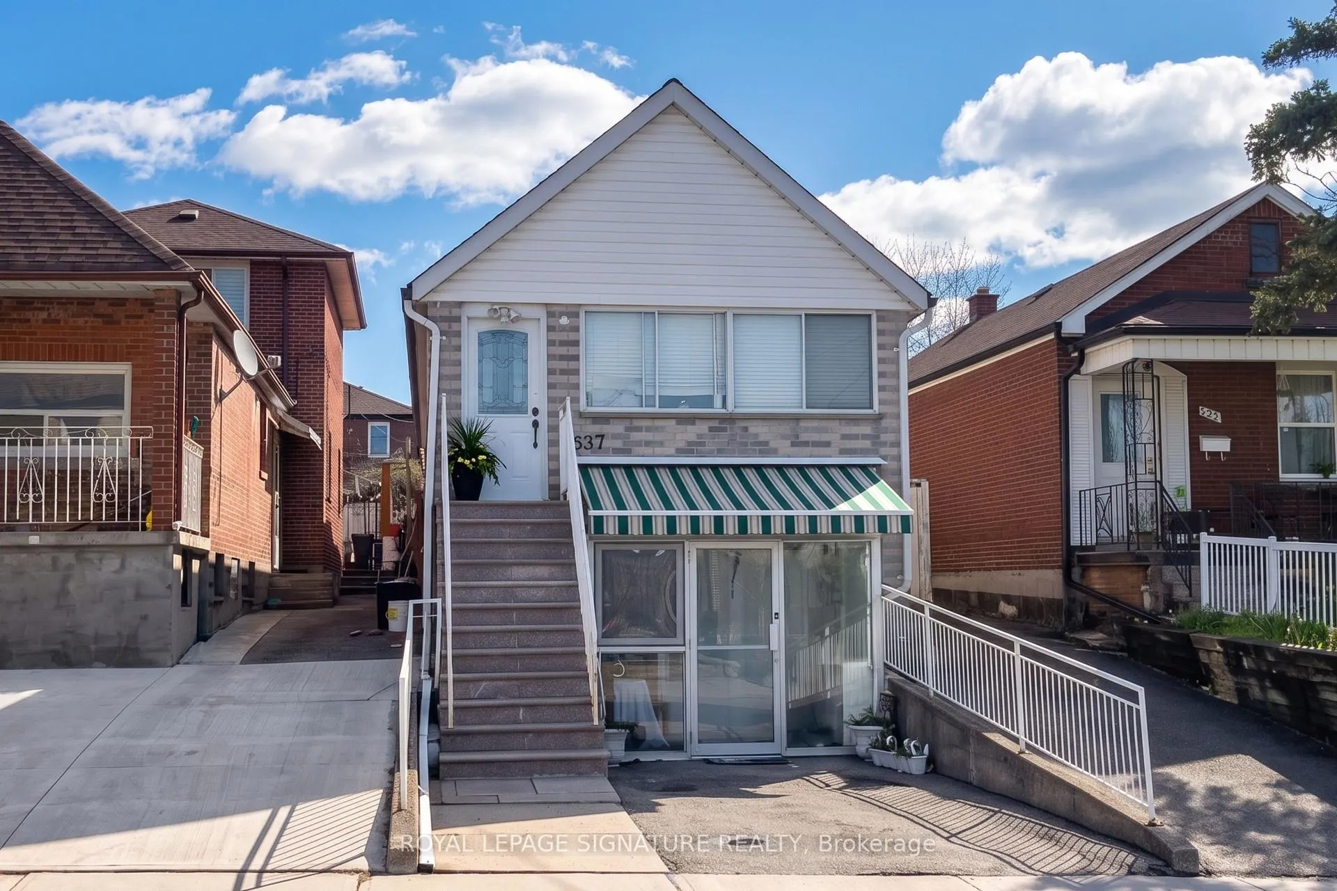Photo 1 of 537 Westmount Avenue, Toronto, Oakwood Village — HOMEH