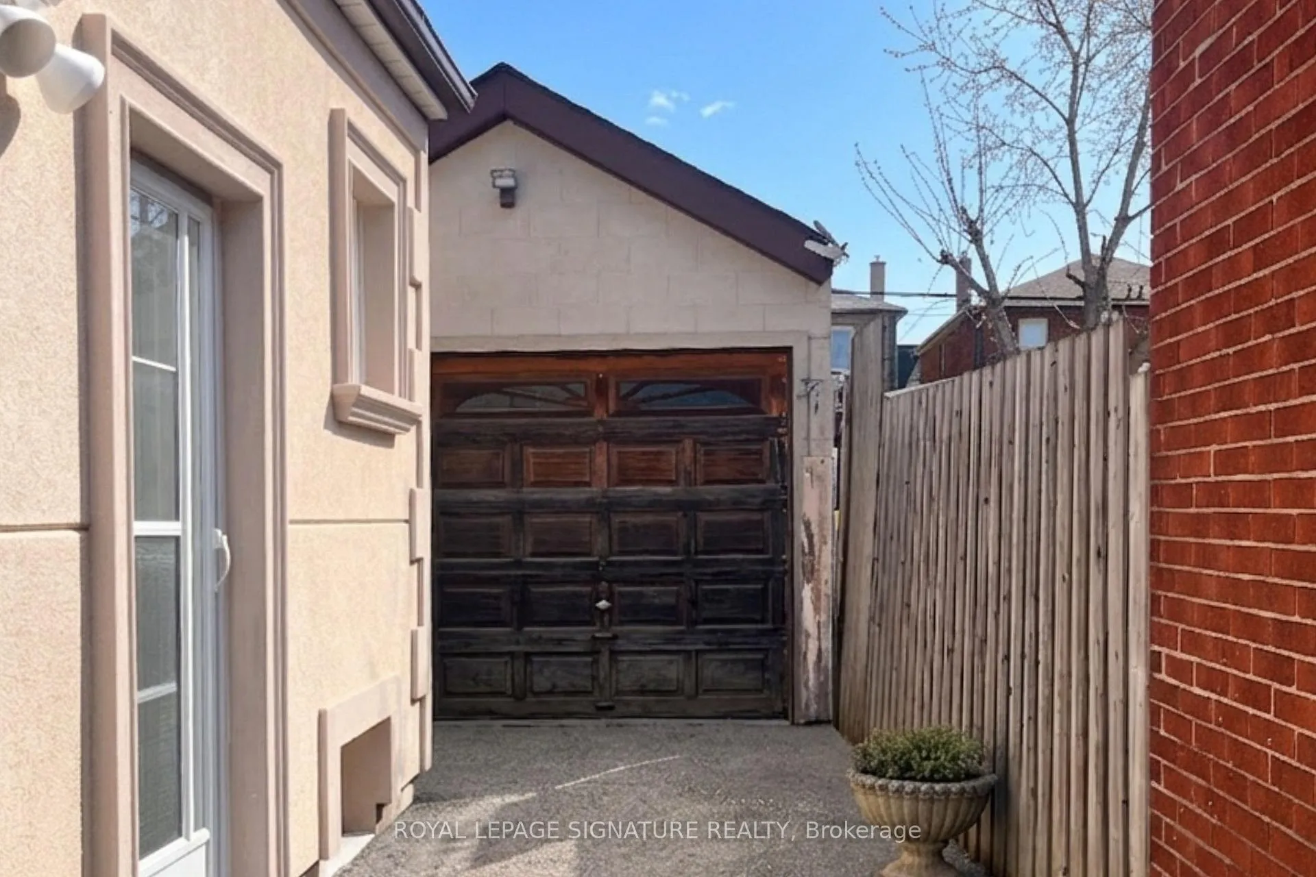 Photo 14 of 537 Westmount Avenue, Toronto, Oakwood Village — HOMEH