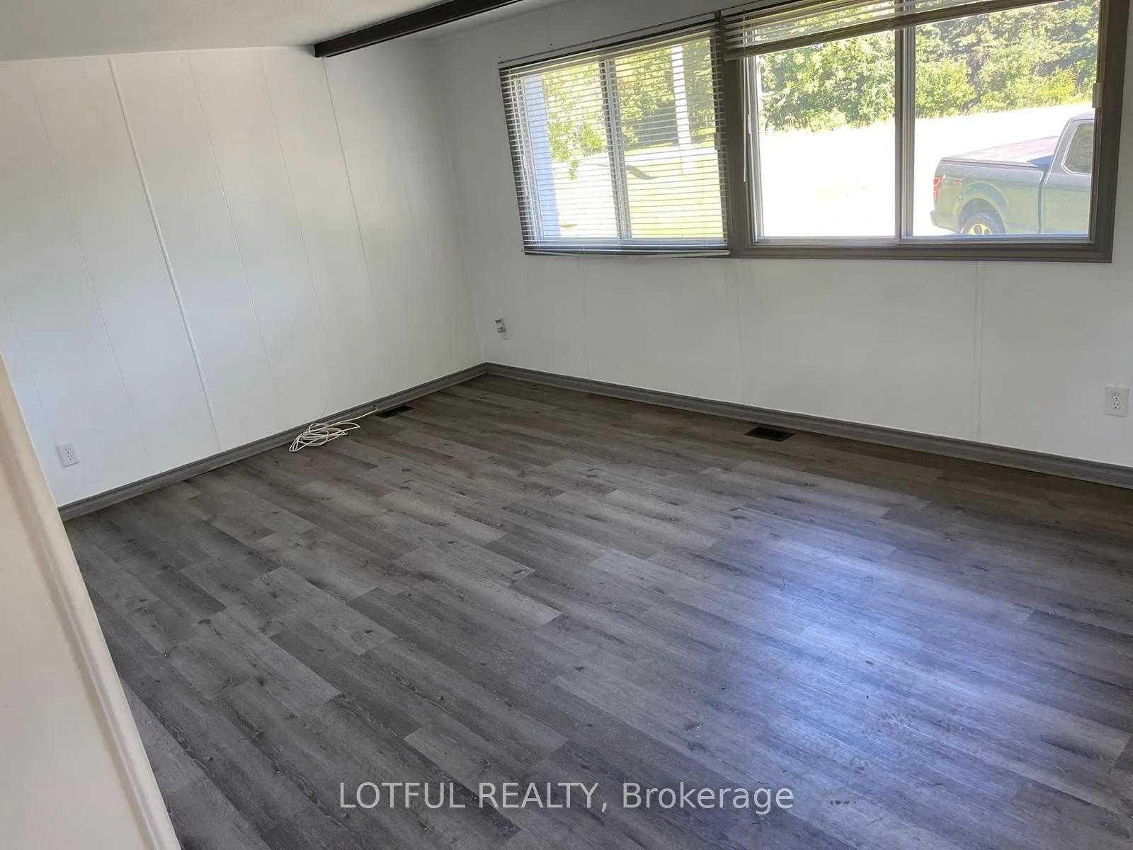 Photo 3 of 7594 Flewellyn Road, Ottawa, Remainder of Stittsville & Area — HOMEH