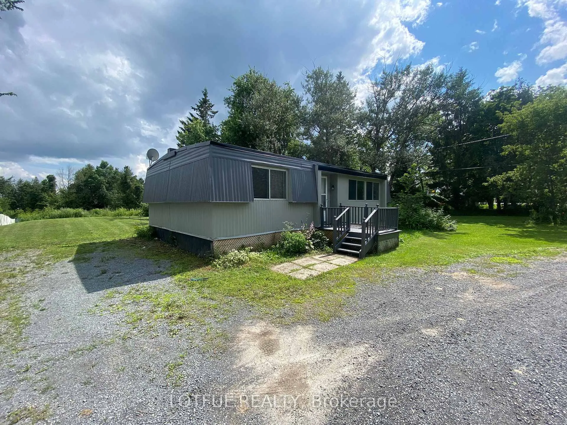 Photo 10 of 7594 Flewellyn Road, Ottawa, Remainder of Stittsville & Area — HOMEH