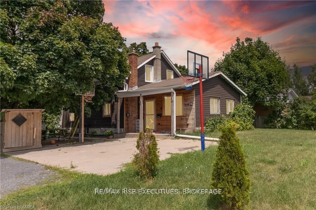 Photo 1 of 96 Drennan Street, Kingston, Rideau — HOMEH