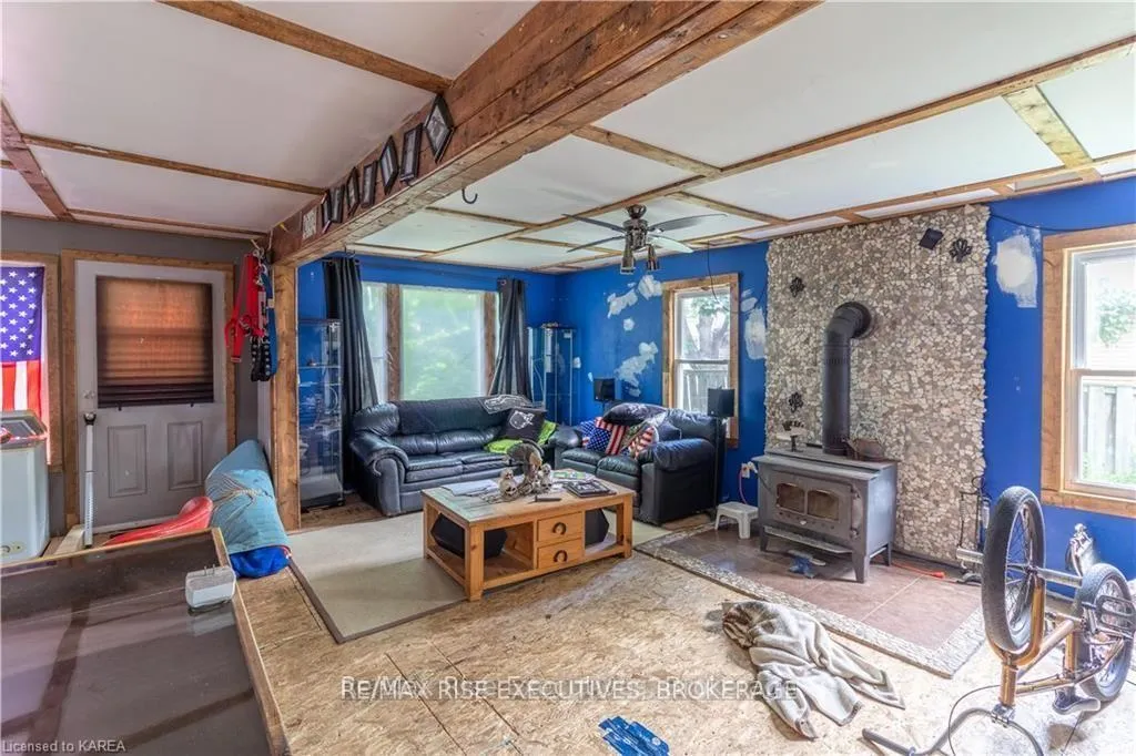 Photo 2 of 96 Drennan Street, Kingston, Rideau — HOMEH