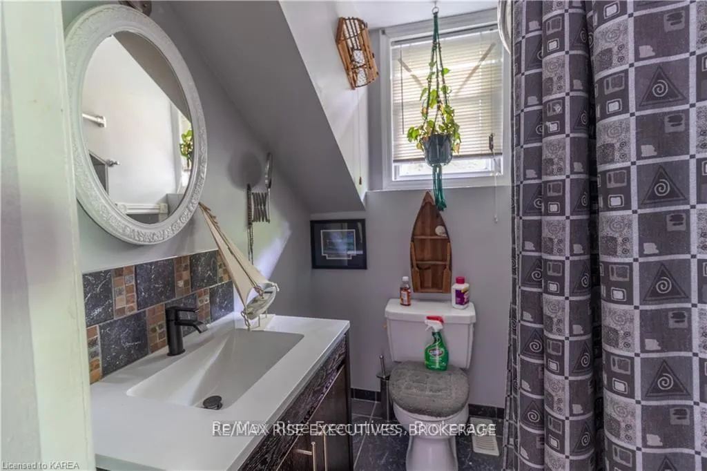 Photo 13 of 96 Drennan Street, Kingston, Rideau — HOMEH