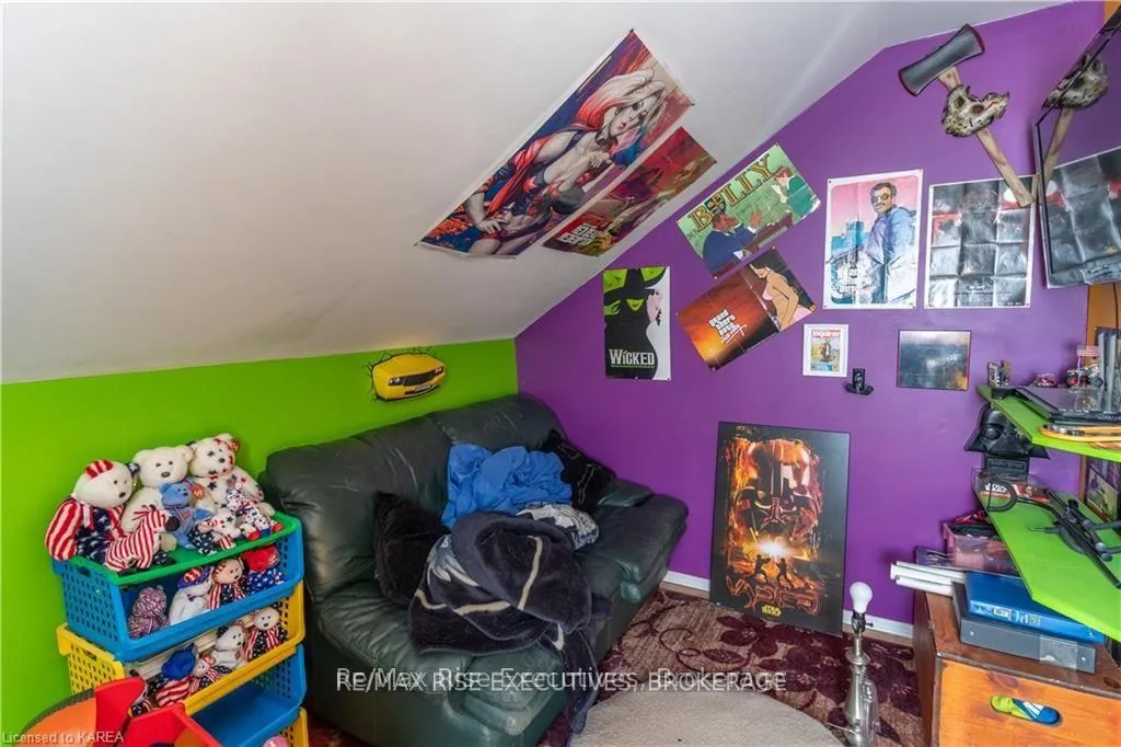 Photo 15 of 96 Drennan Street, Kingston, Rideau — HOMEH
