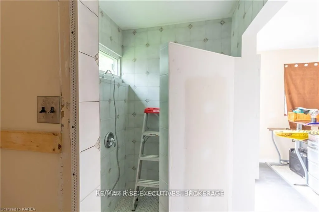 Photo 16 of 96 Drennan Street, Kingston, Rideau — HOMEH