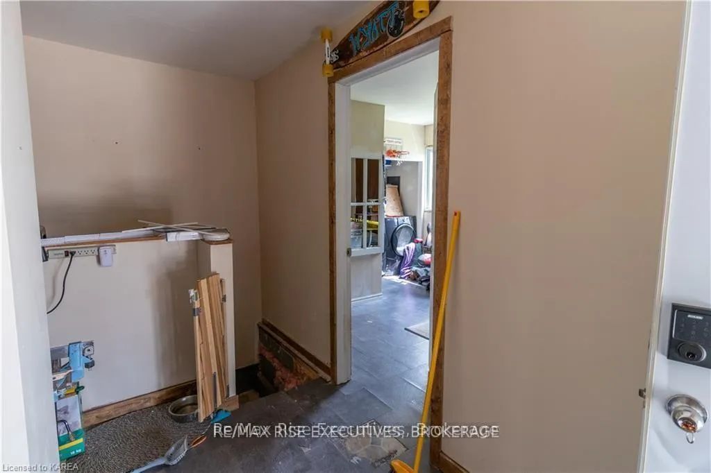 Photo 17 of 96 Drennan Street, Kingston, Rideau — HOMEH