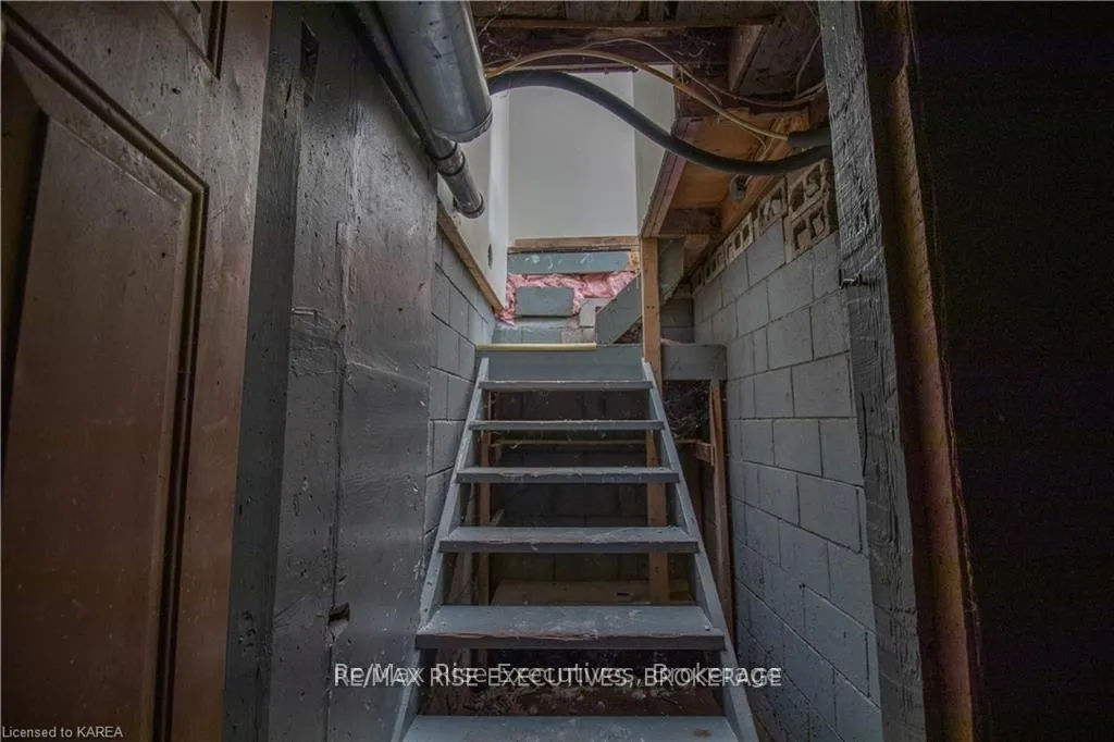 Photo 19 of 96 Drennan Street, Kingston, Rideau — HOMEH