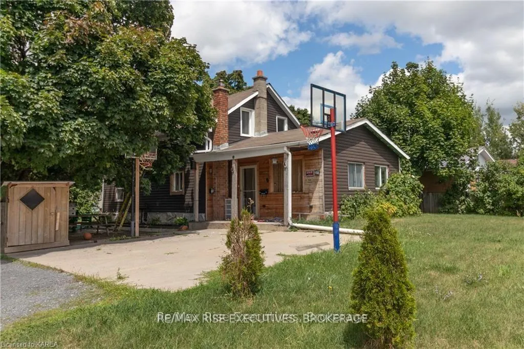 Photo 29 of 96 Drennan Street, Kingston, Rideau — HOMEH