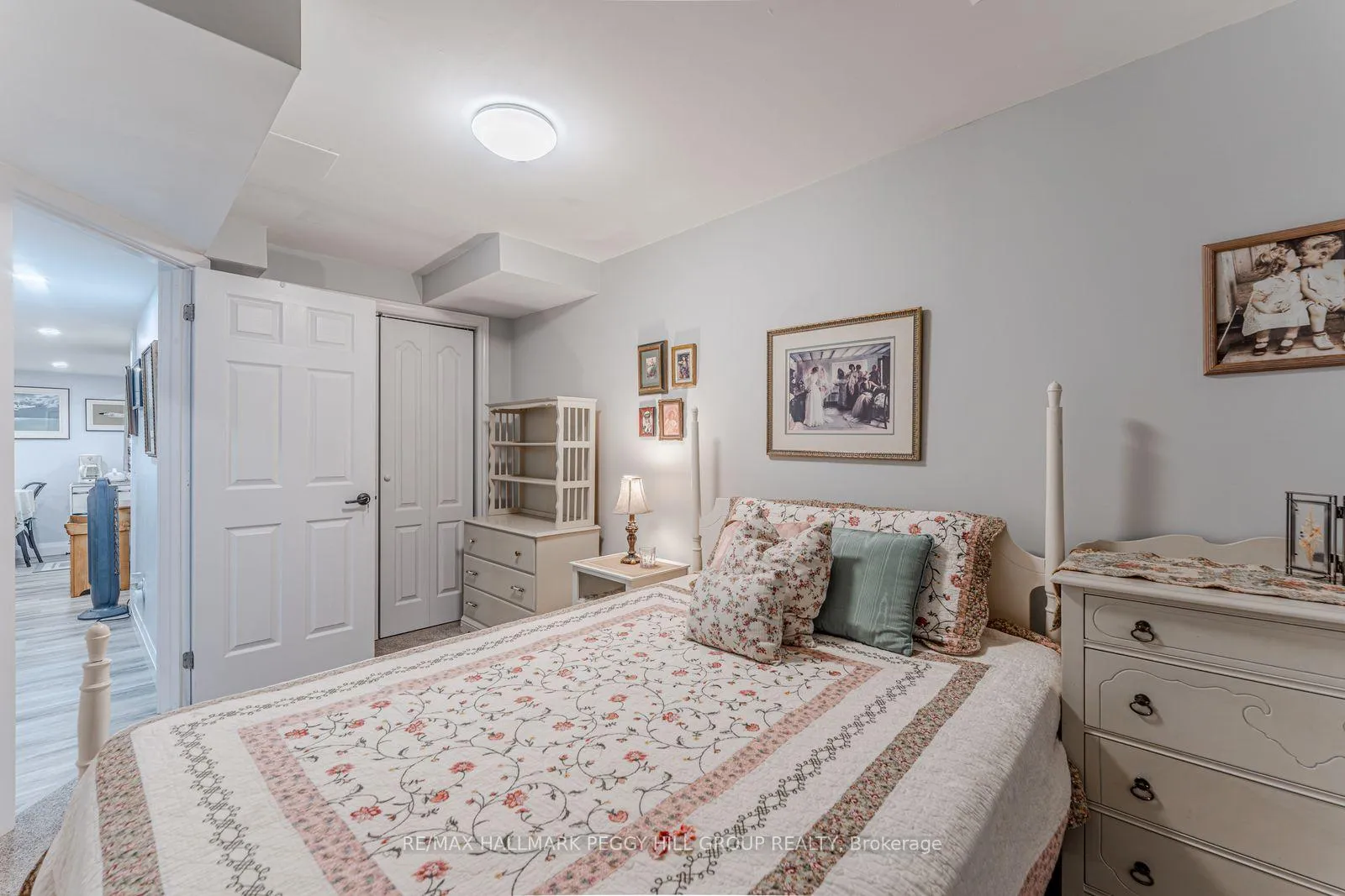 Photo 10 of 132 Benson Drive, Barrie, Northwest — HOMEH