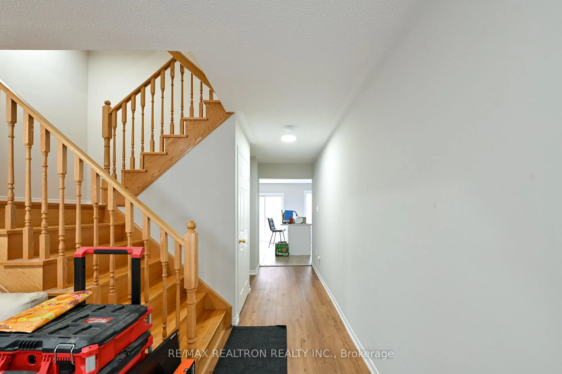 Photo 5 of 73 Eastern Skies Way, Markham, Wismer — HOMEH