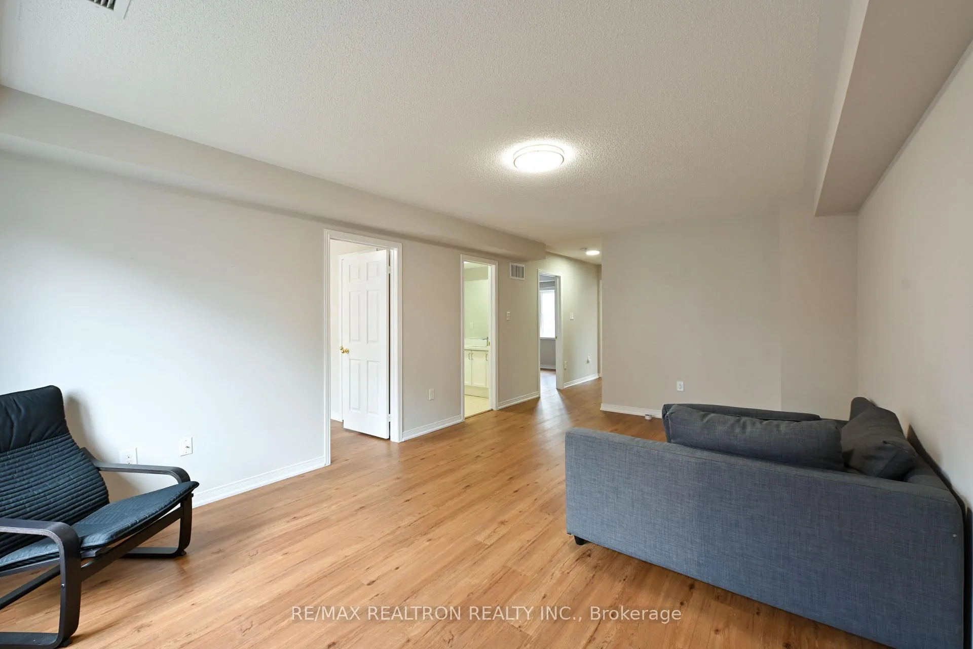 Photo 12 of 73 Eastern Skies Way, Markham, Wismer — HOMEH