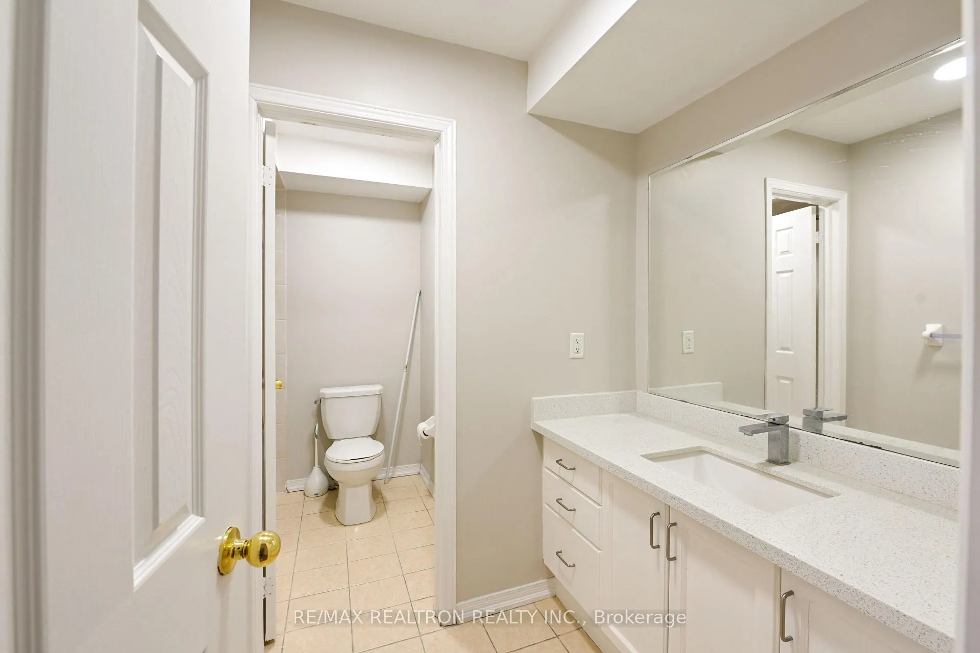 Photo 16 of 73 Eastern Skies Way, Markham, Wismer — HOMEH