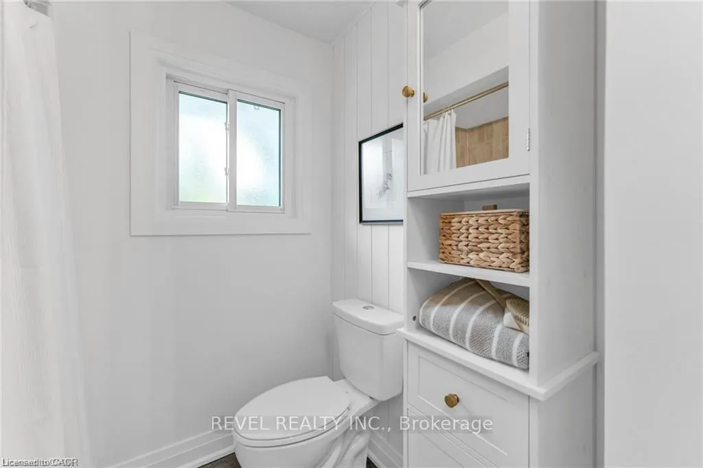 Photo 22 of 95 Seneca Drive, Hamilton, Ancaster — HOMEH