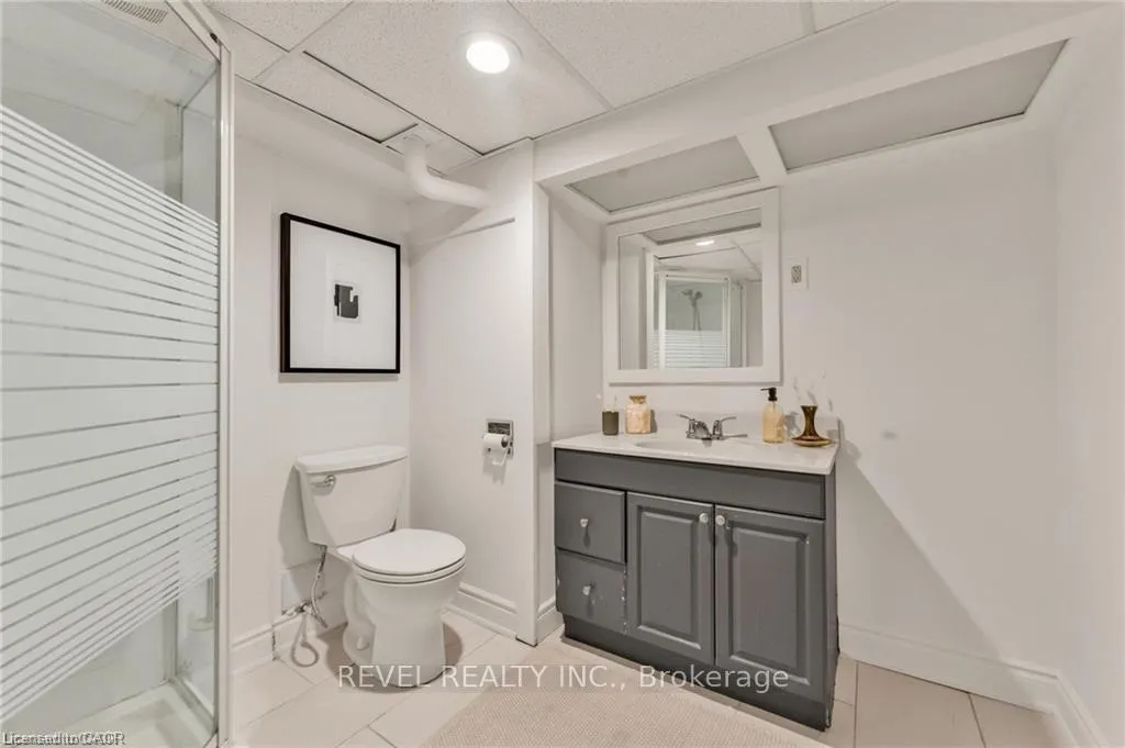 Photo 26 of 95 Seneca Drive, Hamilton, Ancaster — HOMEH