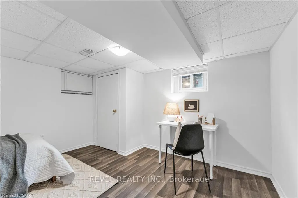 Photo 31 of 95 Seneca Drive, Hamilton, Ancaster — HOMEH