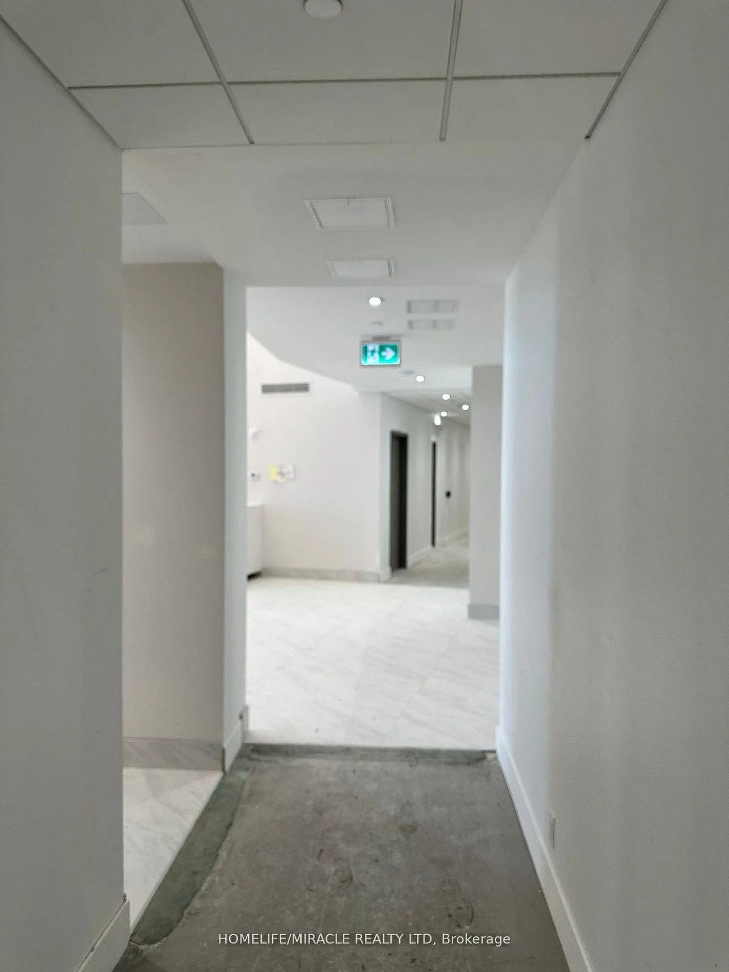 Photo 7 of Unit 323, 51 Clarington Boulevard, Clarington, Bowmanville — HOMEH