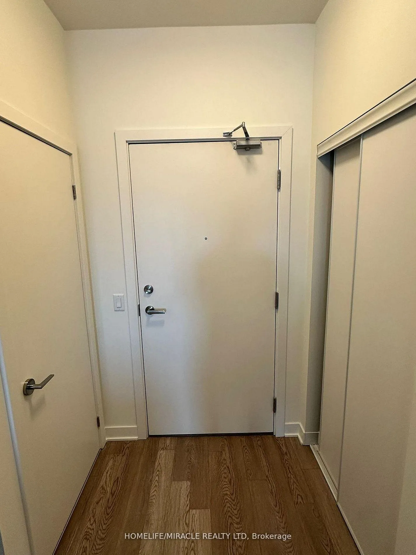 Photo 12 of Unit 323, 51 Clarington Boulevard, Clarington, Bowmanville — HOMEH