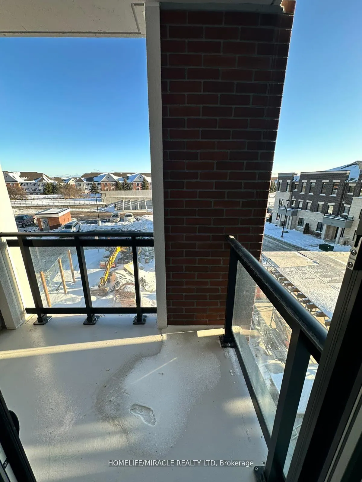 Photo 29 of Unit 323, 51 Clarington Boulevard, Clarington, Bowmanville — HOMEH