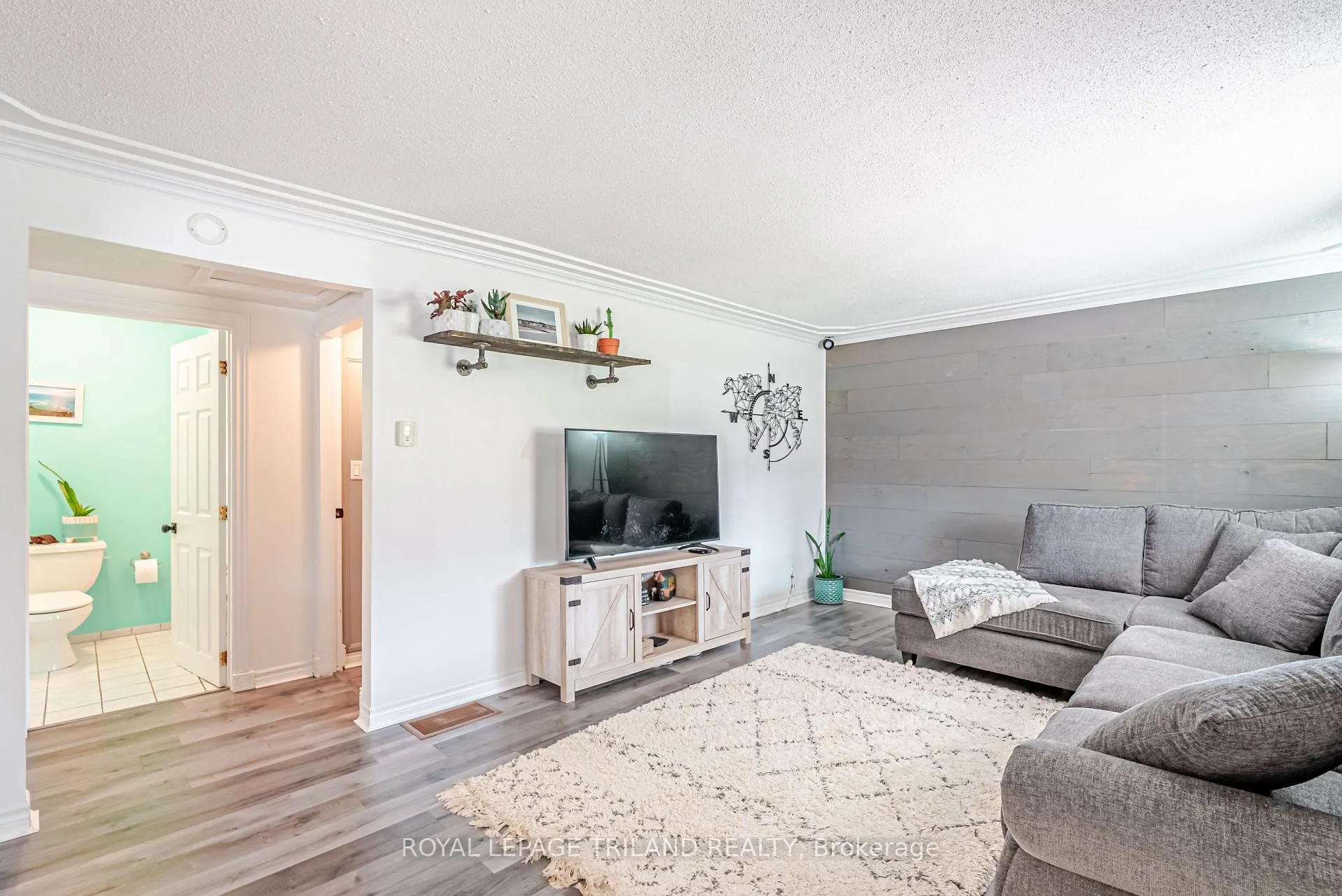 Photo 9 of 3868 Hamilton Road, Thames Centre, Dorchester — HOMEH