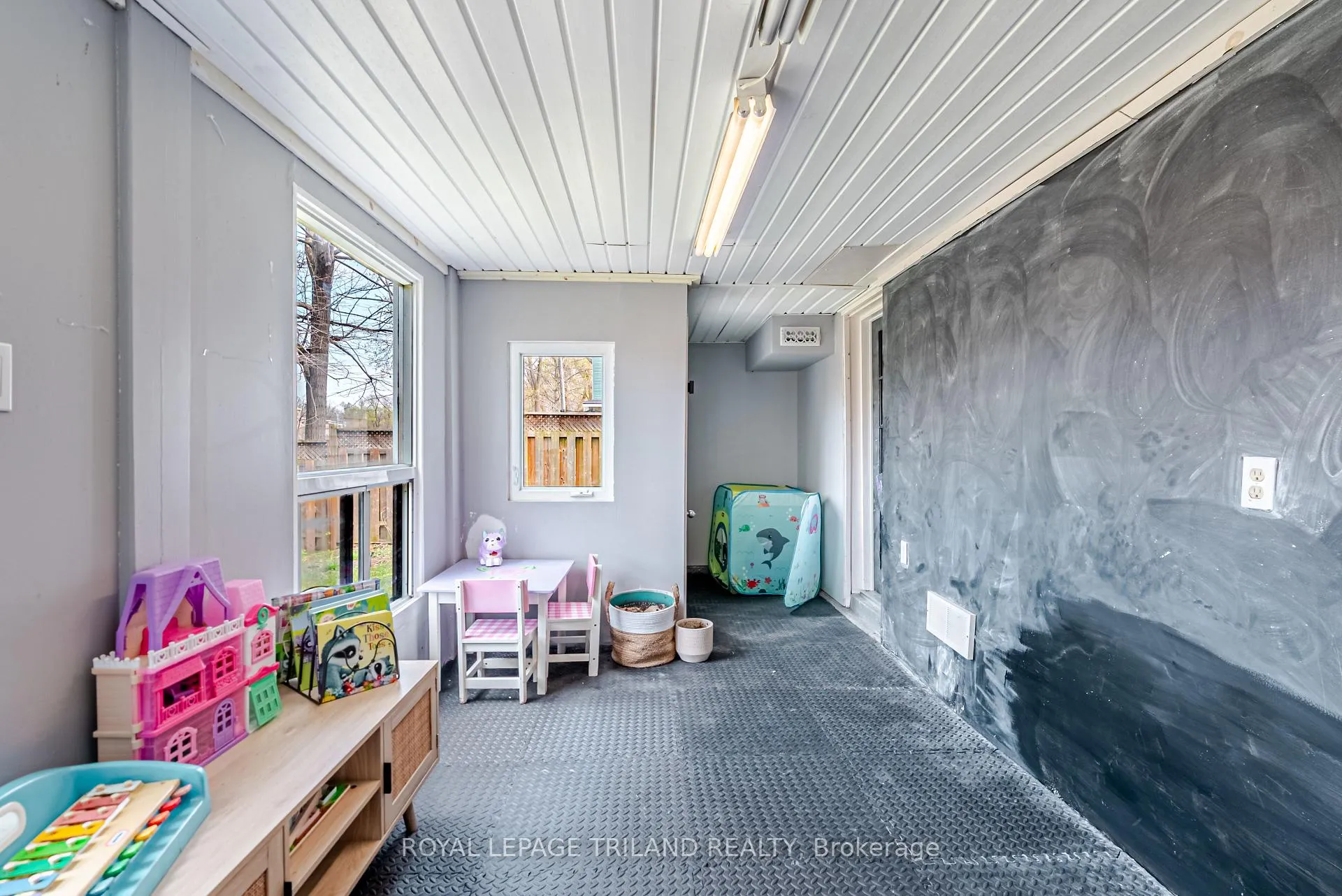 Photo 31 of 3868 Hamilton Road, Thames Centre, Dorchester — HOMEH