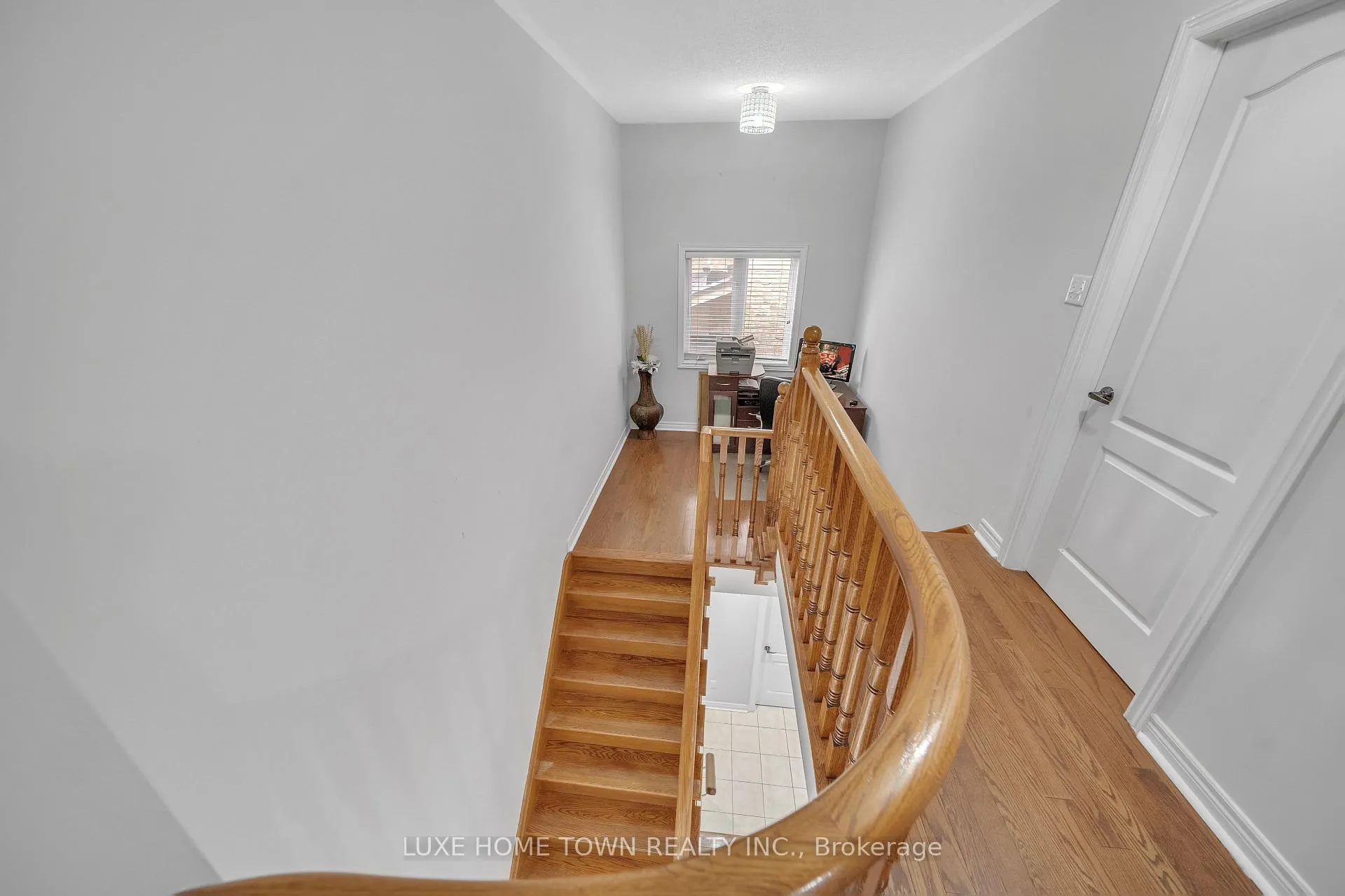 Photo 23 of 26 Bluffwood Cres E, Brampton, Bram East — HOMEH