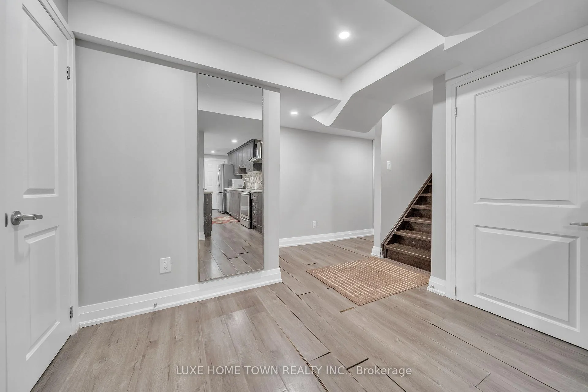 Photo 45 of 26 Bluffwood Cres E, Brampton, Bram East — HOMEH