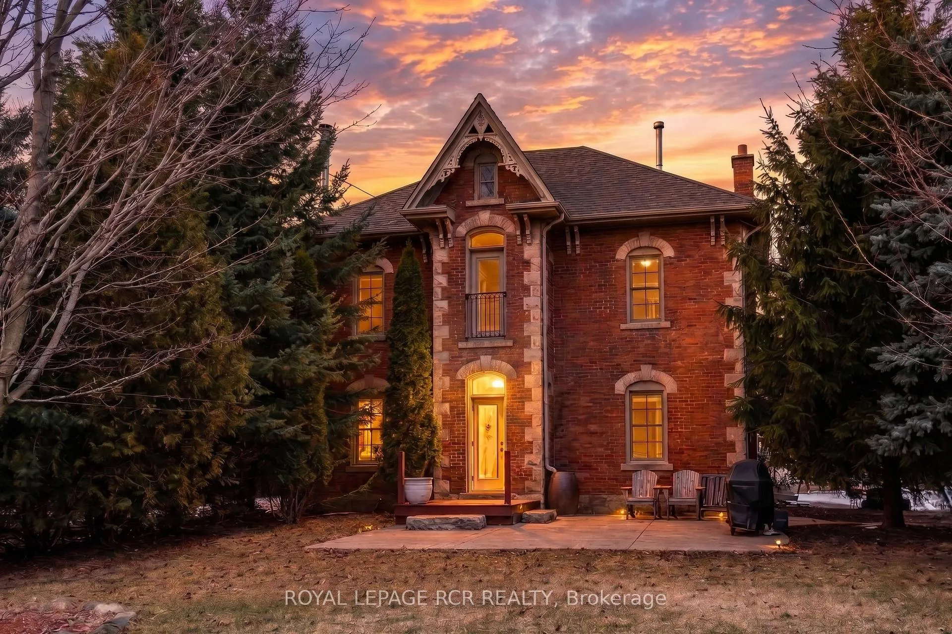 Front of 91 French Drive