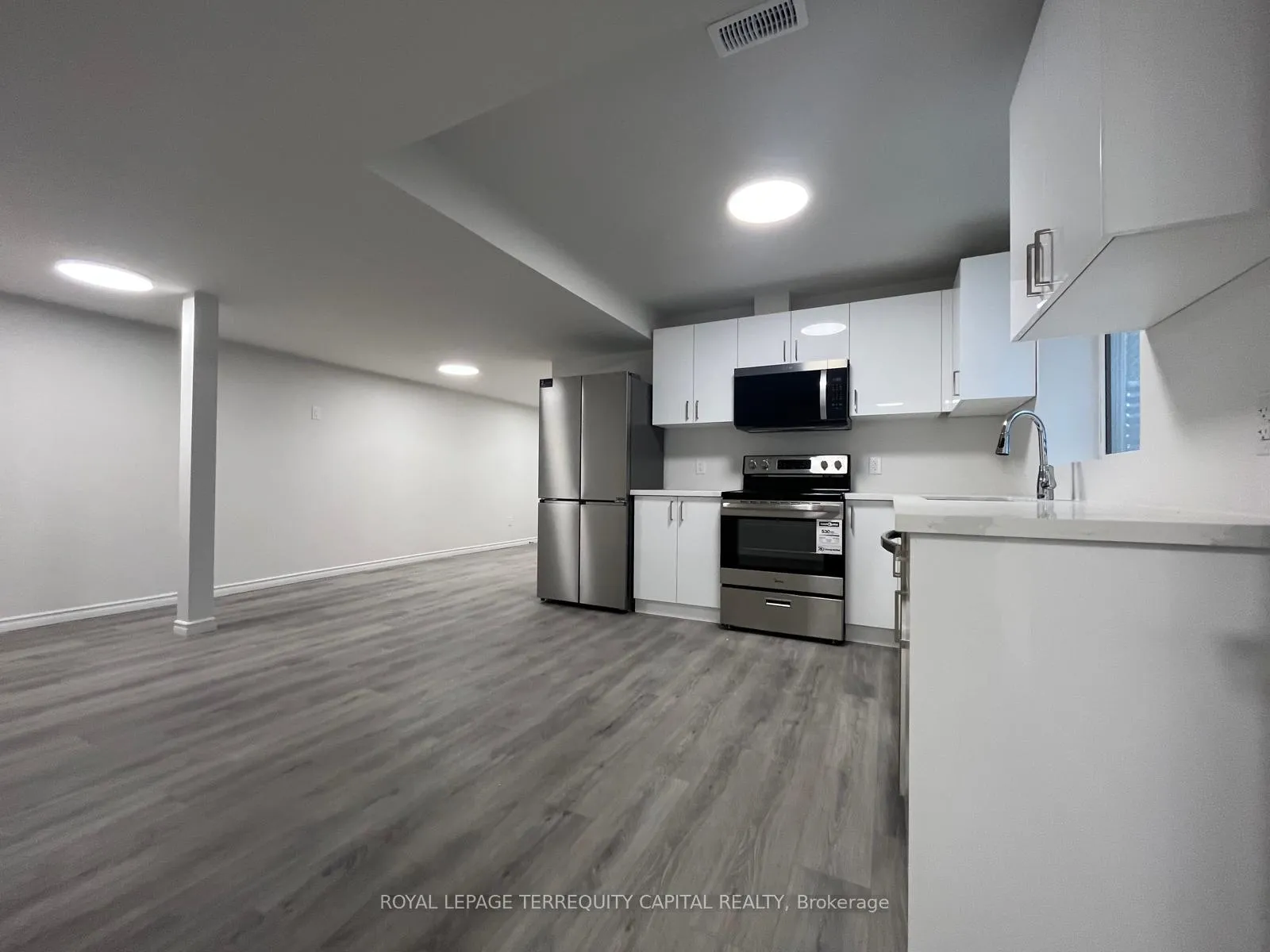 Photo 2 of Unit 2, 1416 Maple Road, Innisfil, Rural Innisfil — HOMEH