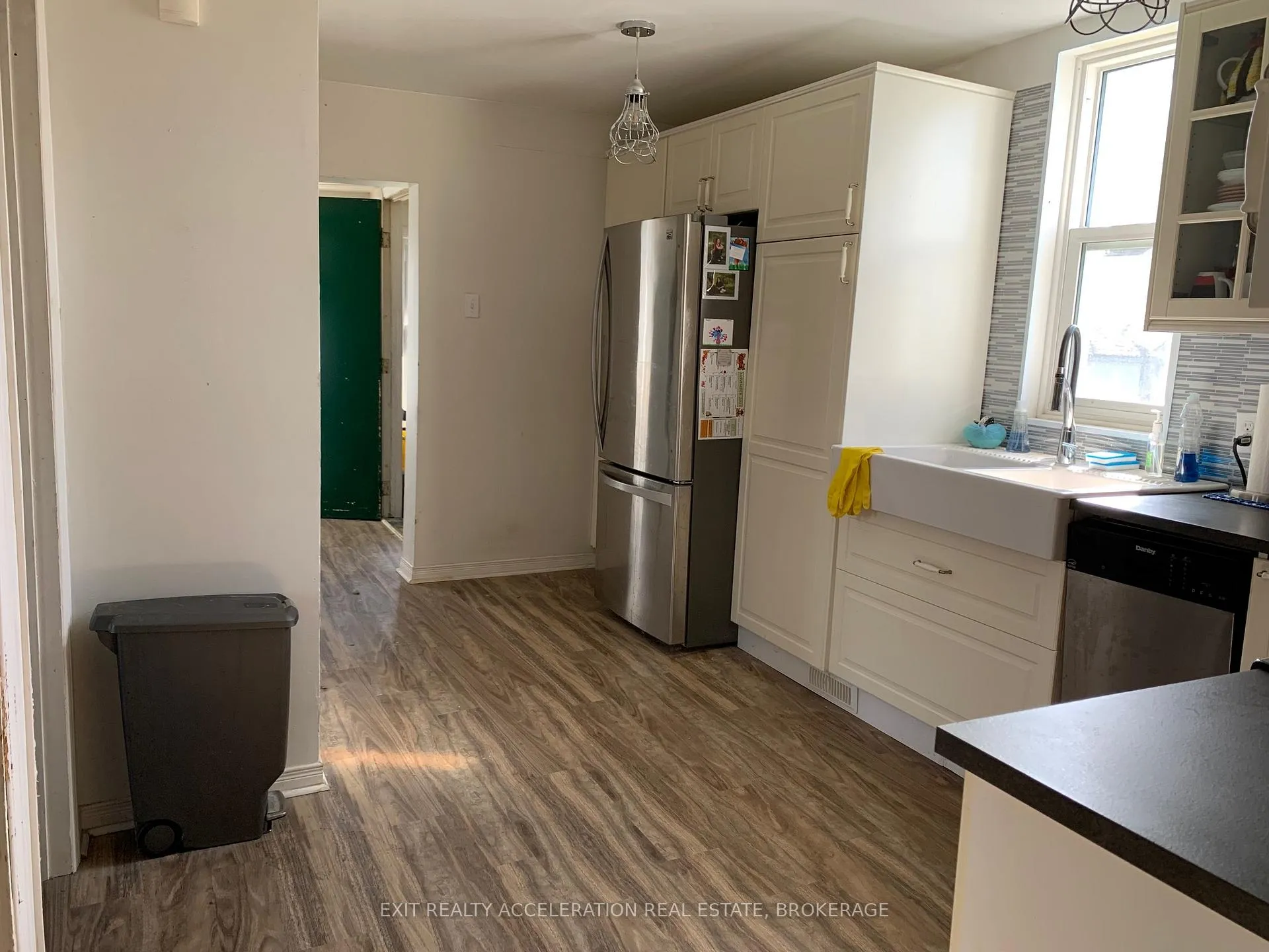 Photo 10 of 261 Robert Street, Greater Napanee — HOMEH