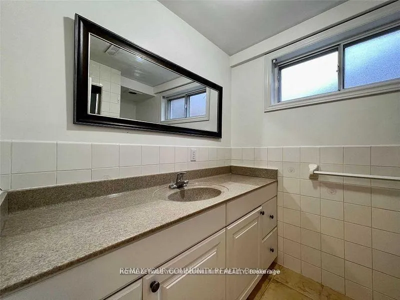 Photo 8 of Unit BSMT, 173 Jeanne Drive, Vaughan, East Woodbridge — HOMEH