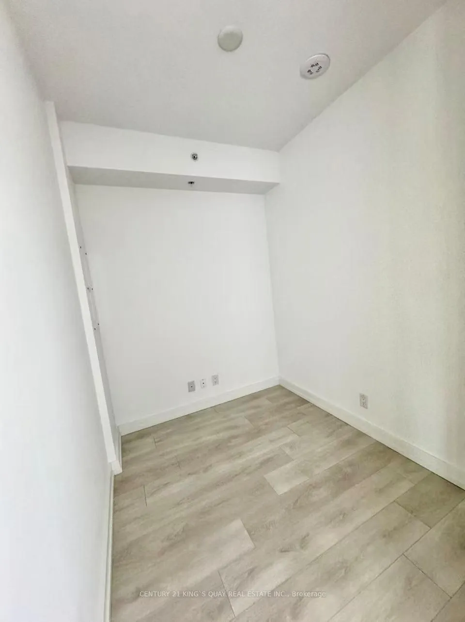 Photo 15 of Unit 2603, 75 James Street S, Hamilton, Corktown — HOMEH