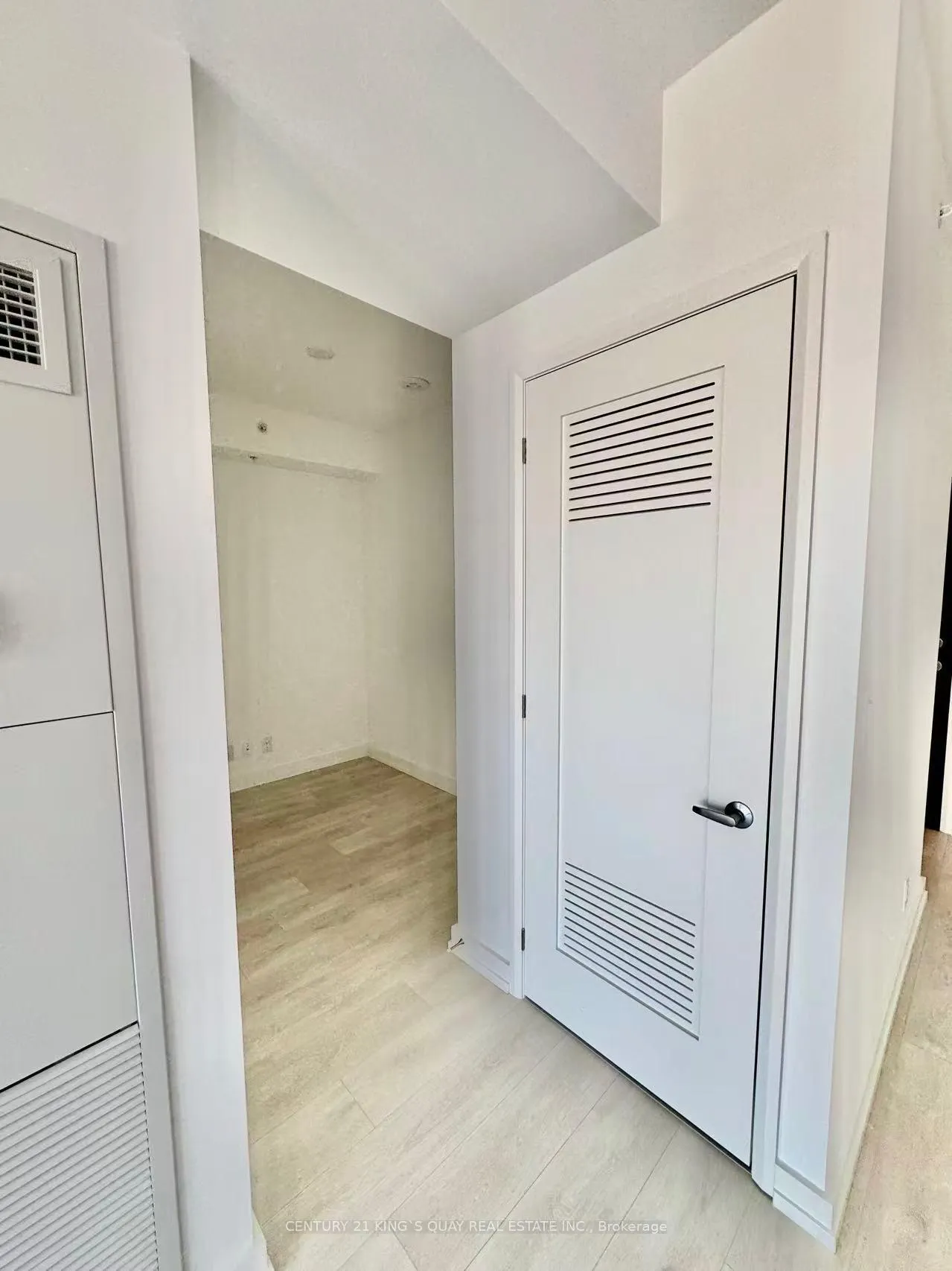 Photo 20 of Unit 2603, 75 James Street S, Hamilton, Corktown — HOMEH