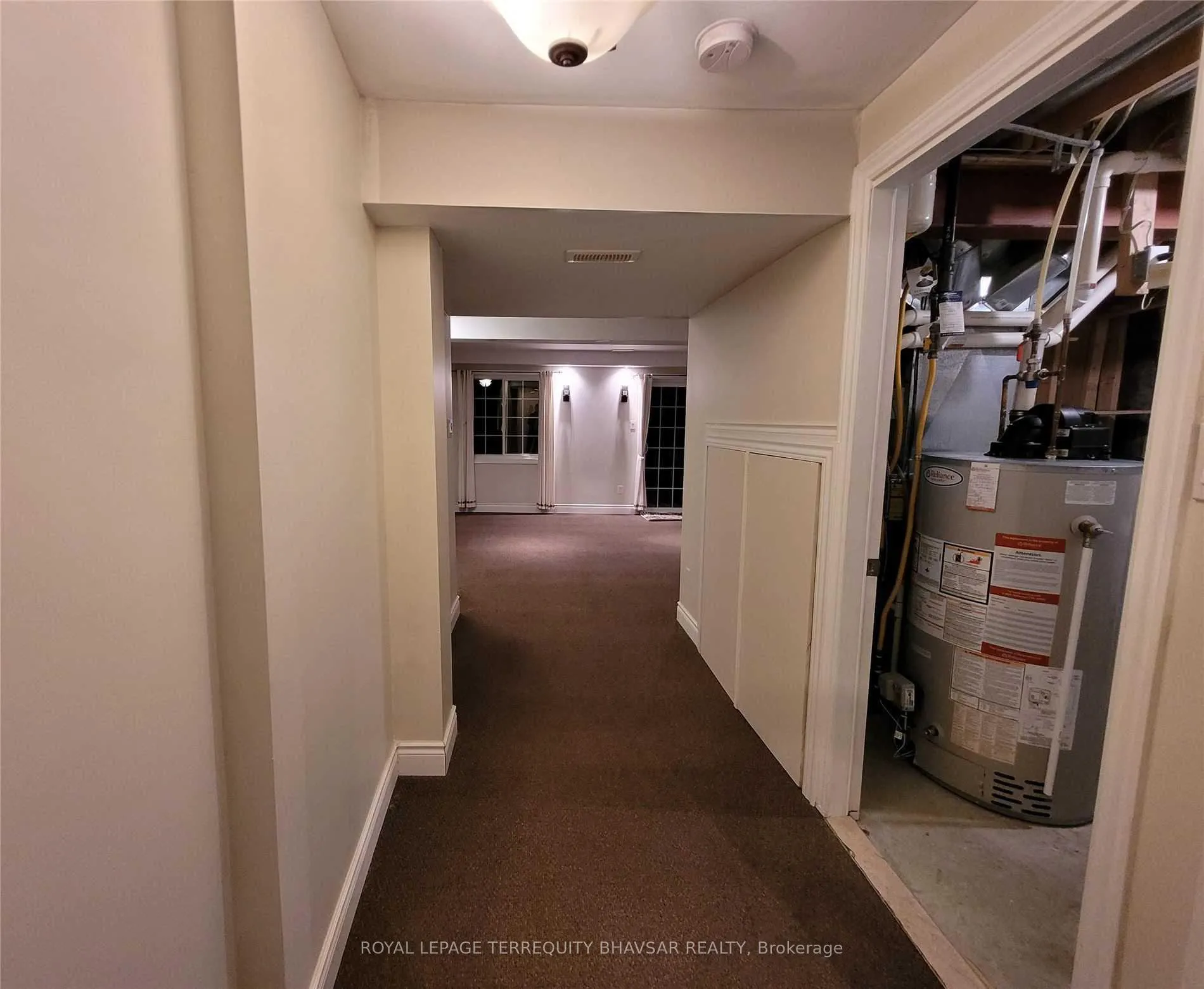 Photo 28 of 218 Featherstone Crescent, Kitchener, Huron Park — HOMEH