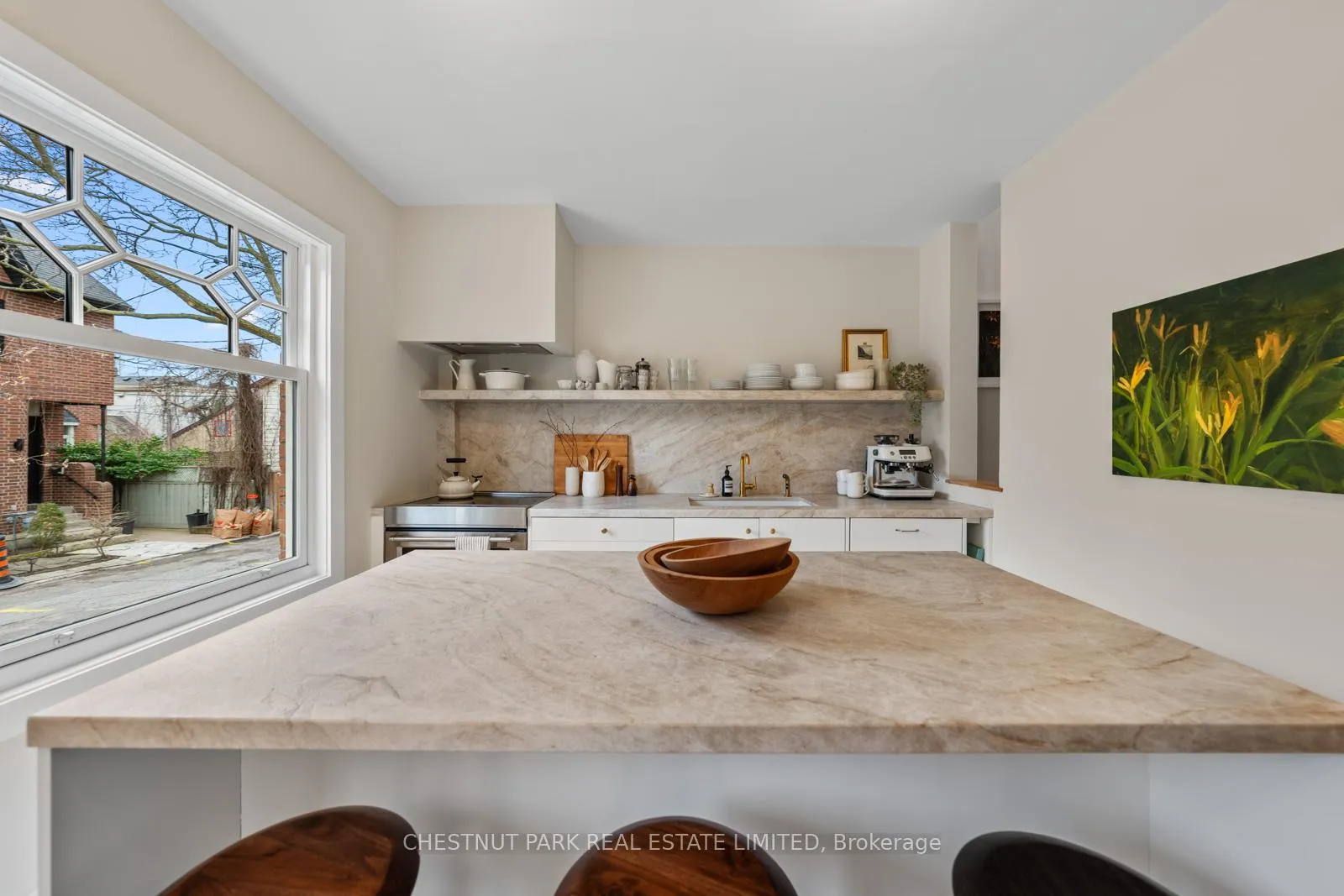 Photo 5 of 32 Sackville Place, Toronto, Cabbagetown-South St. James Town — HOMEH
