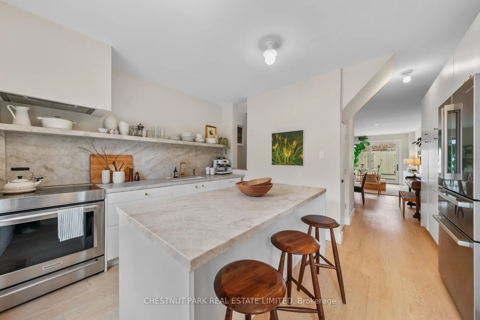 Photo 8 of 32 Sackville Place, Toronto, Cabbagetown-South St. James Town — HOMEH