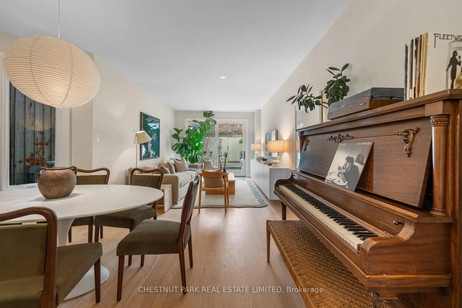 Photo 9 of 32 Sackville Place, Toronto, Cabbagetown-South St. James Town — HOMEH