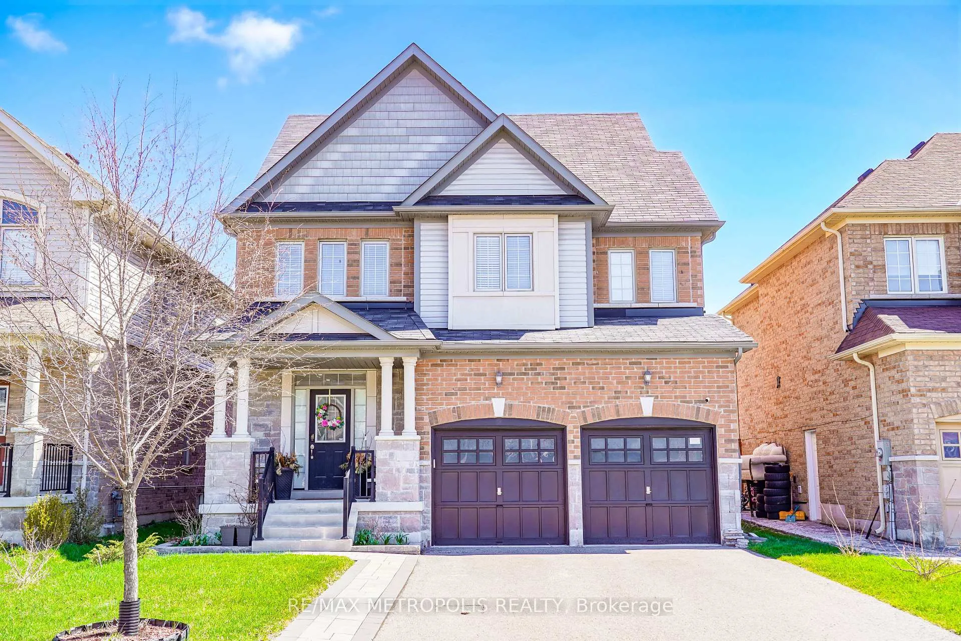 Photo 1 of 82 Mcroberts Crescent, Clarington, Courtice — HOMEH