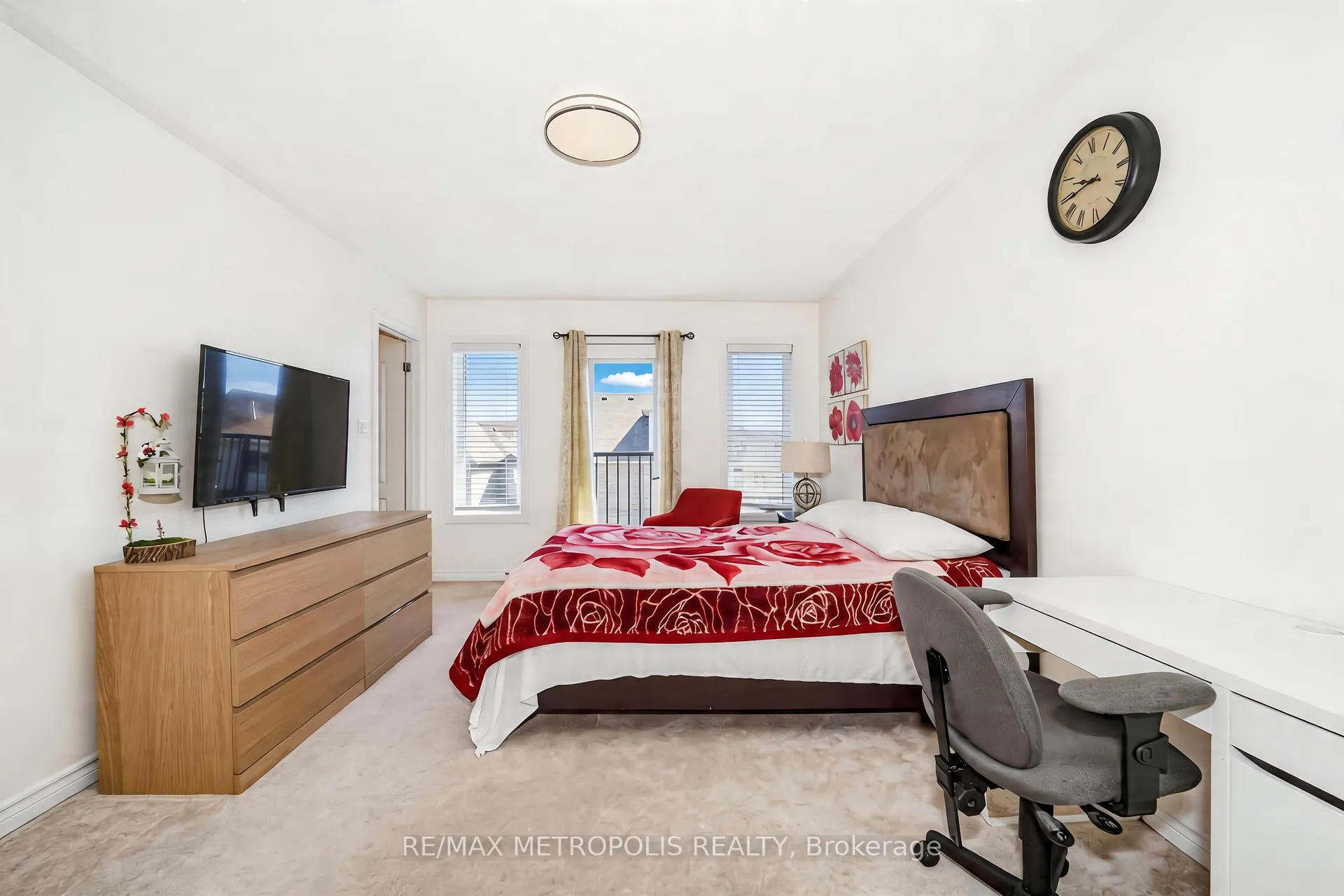 Photo 31 of 82 Mcroberts Crescent, Clarington, Courtice — HOMEH