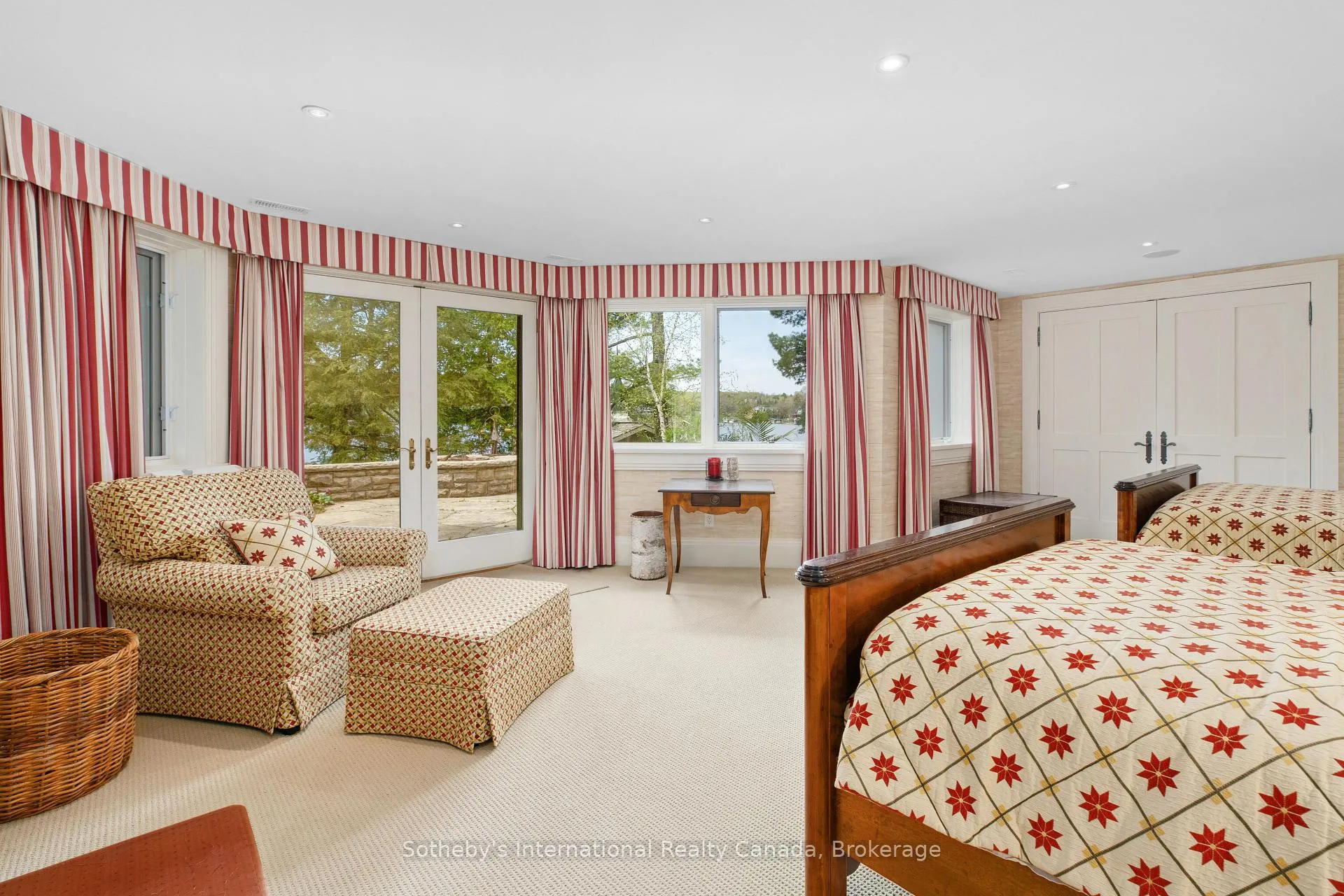 Photo 24 of Unit Point Cottage, 1250 Waldmere Road, Bracebridge, Monck (Bracebridge) — HOMEH