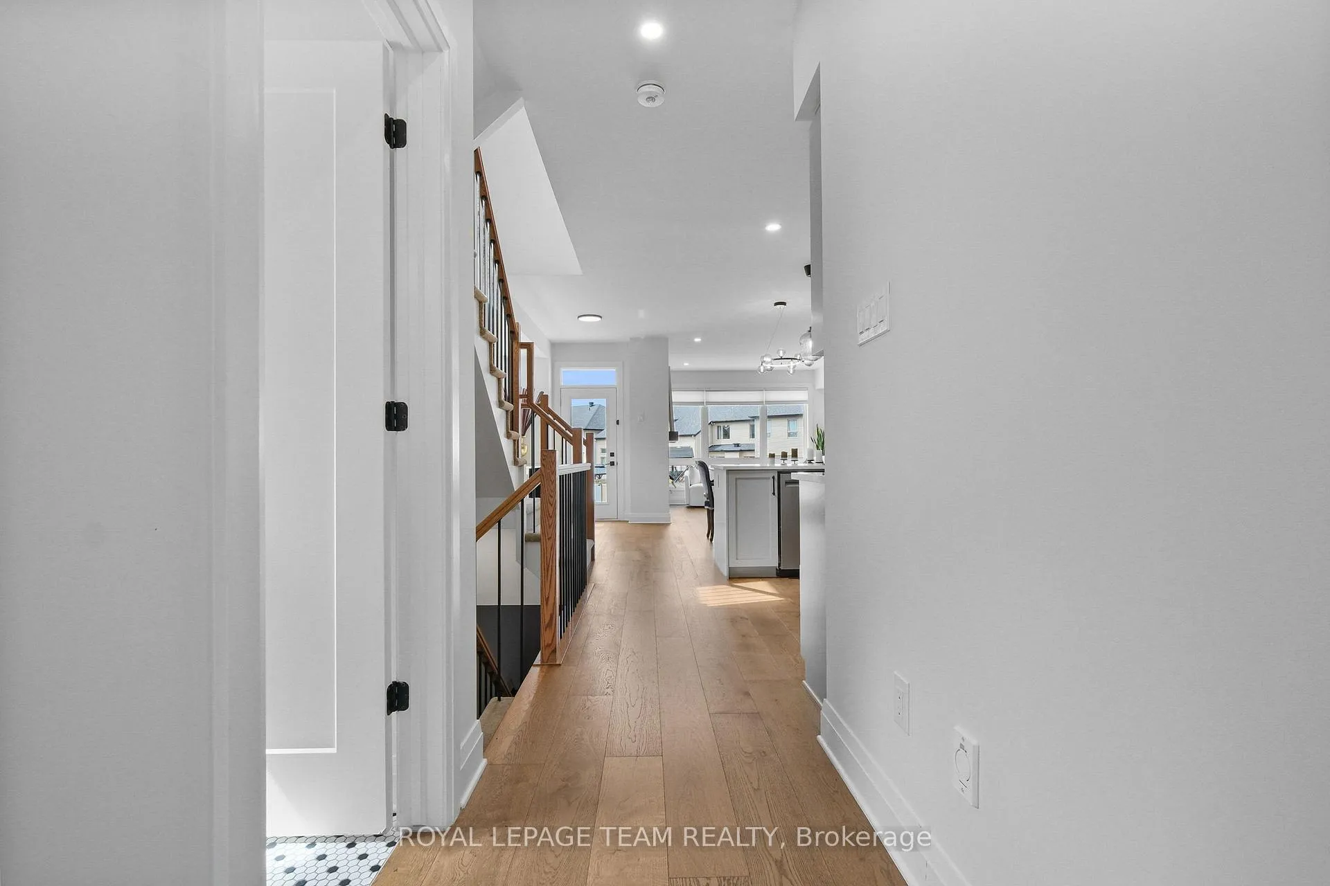 Photo 7 of 315 Big Dipper Street, Ottawa, Riverside South/Gloucester Glen — HOMEH