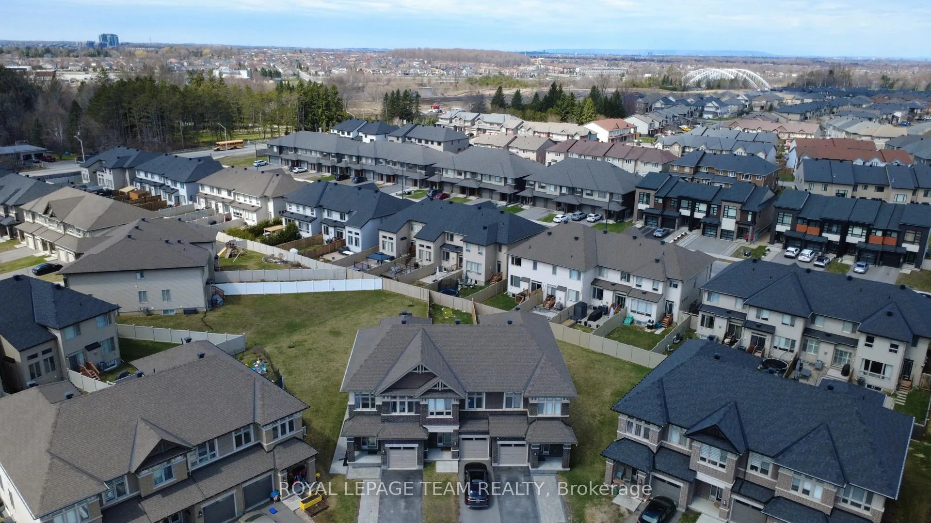 Photo 49 of 315 Big Dipper Street, Ottawa, Riverside South/Gloucester Glen — HOMEH