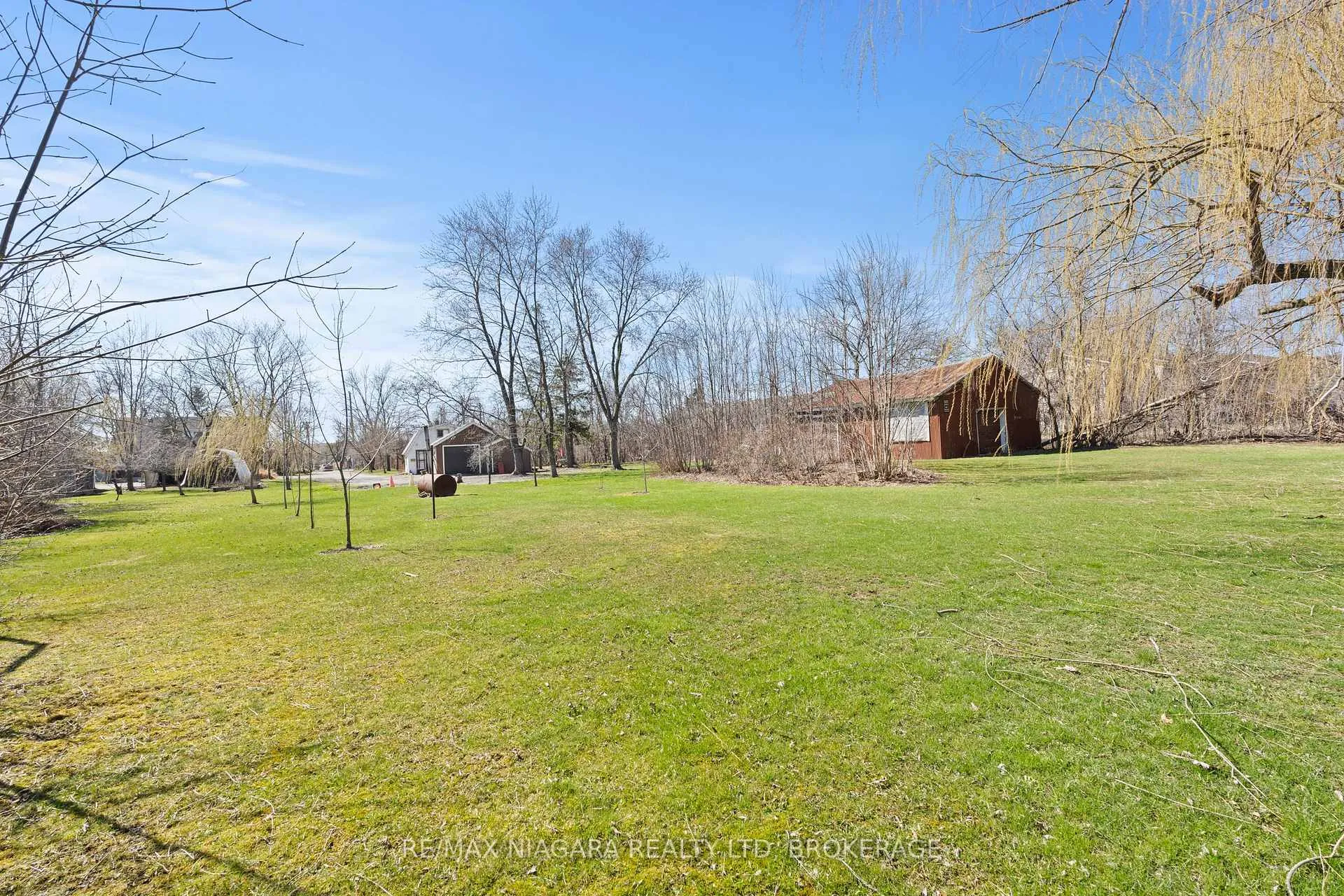 Photo 1 of 184 Cushman Road, St. Catharines, Cushman/Industrial — HOMEH