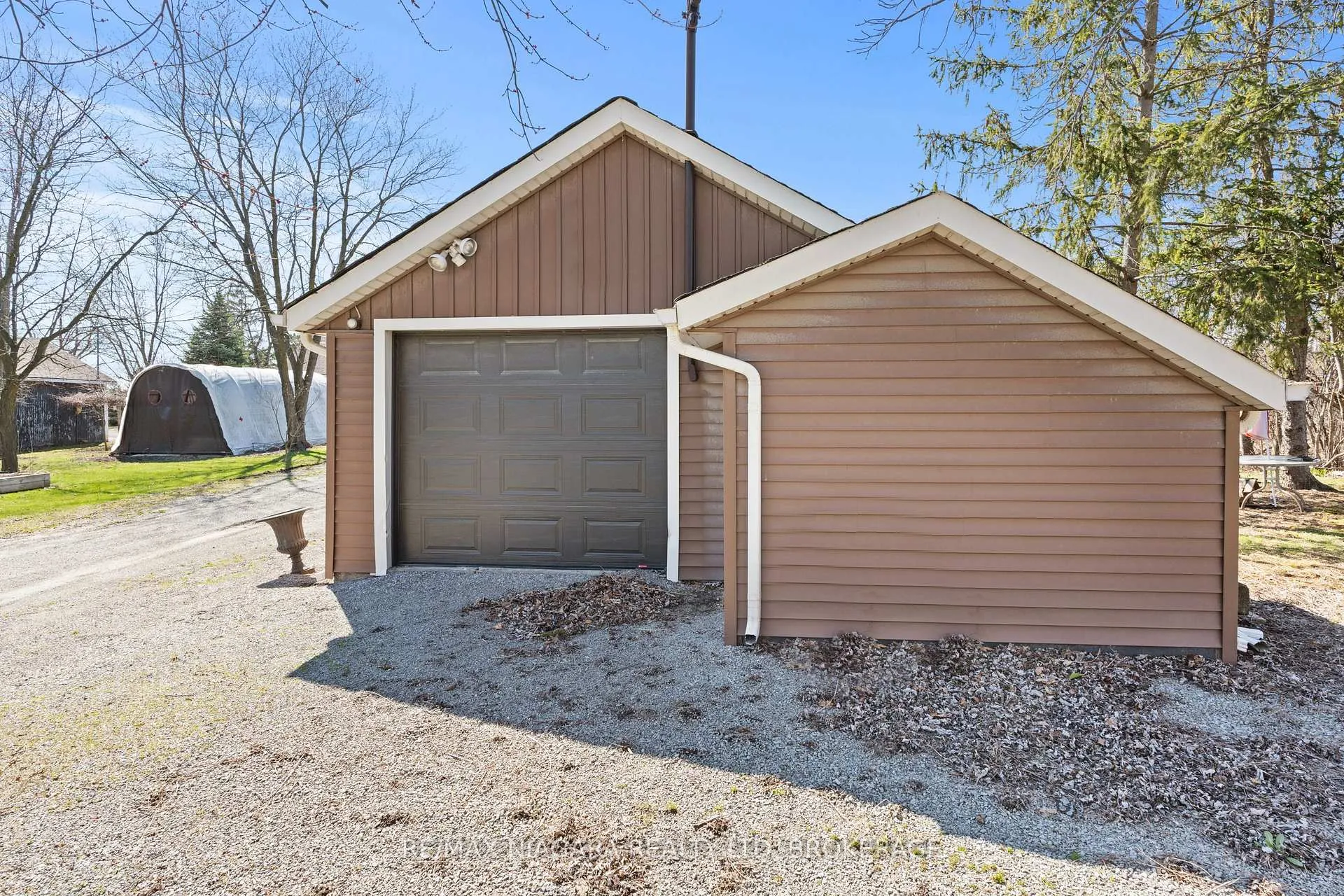 Photo 9 of 184 Cushman Road, St. Catharines, Cushman/Industrial — HOMEH
