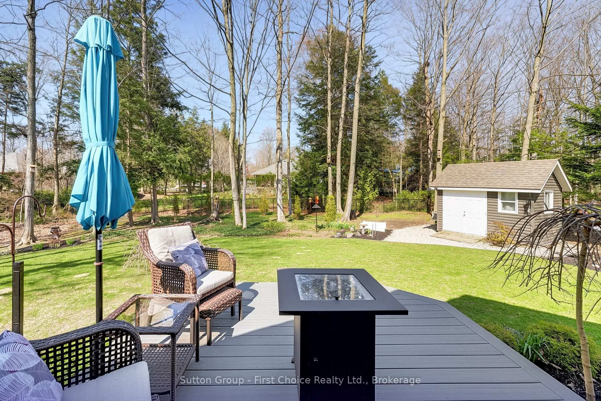 Photo 4 of 820 Wilson Avenue, Huron-Kinloss — HOMEH
