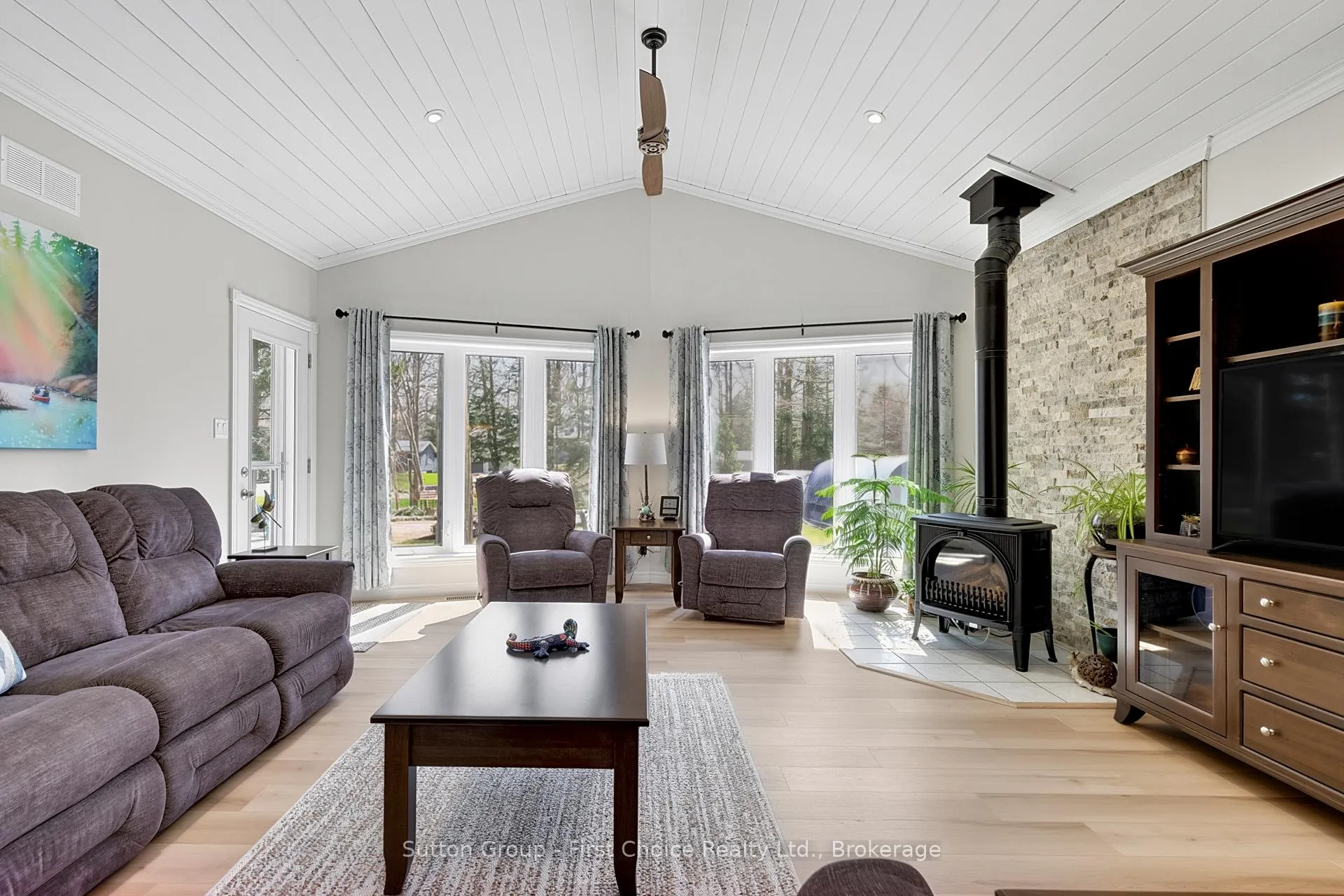 Photo 7 of 820 Wilson Avenue, Huron-Kinloss — HOMEH