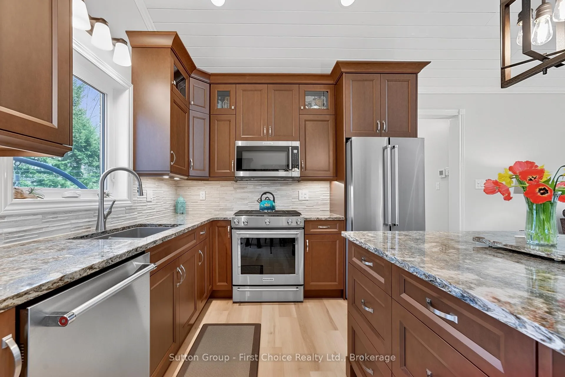 Photo 12 of 820 Wilson Avenue, Huron-Kinloss — HOMEH