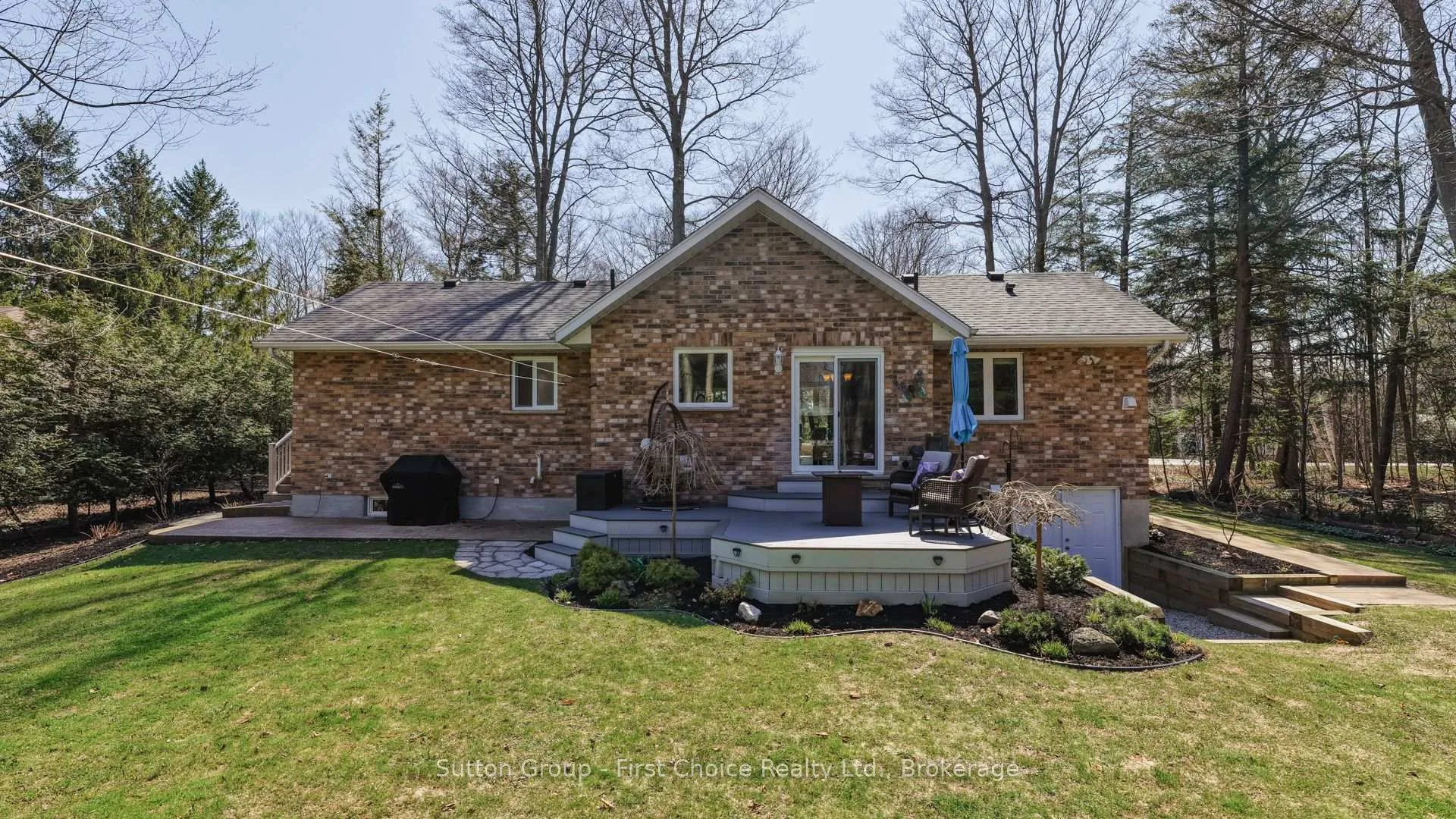 Photo 26 of 820 Wilson Avenue, Huron-Kinloss — HOMEH