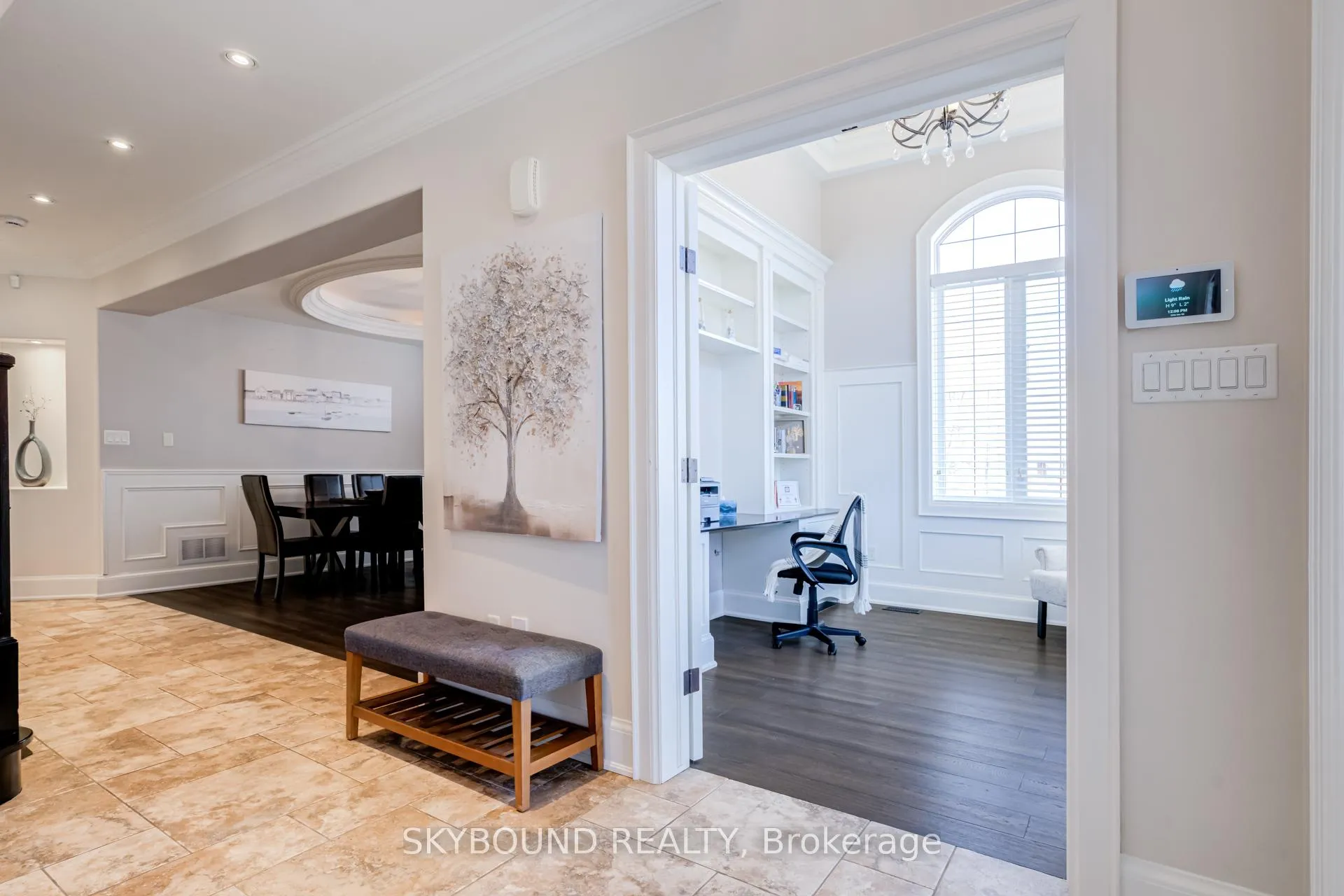 Photo 8 of 101 Seabreeze Crescent, Hamilton, Stoney Creek — HOMEH