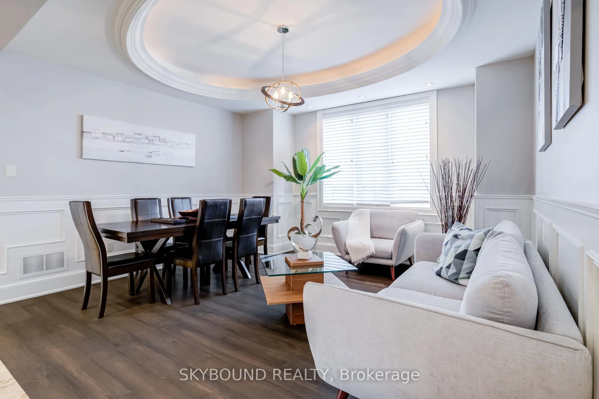 Photo 12 of 101 Seabreeze Crescent, Hamilton, Stoney Creek — HOMEH